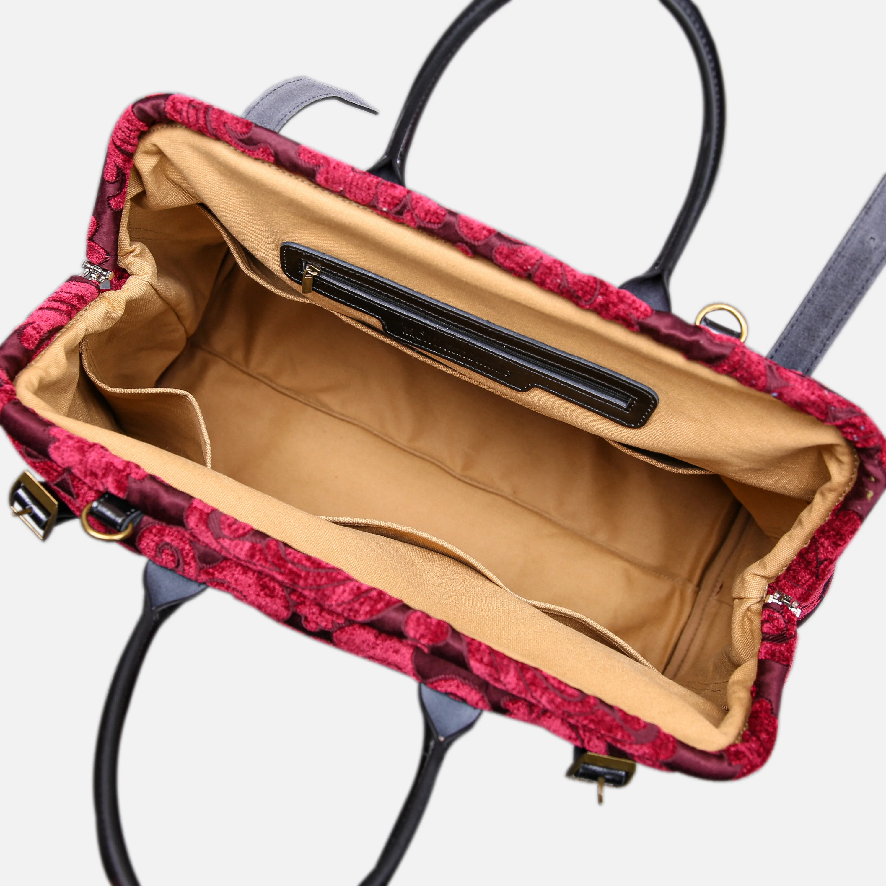 Queen Wine Large Carpetbag - Image 6