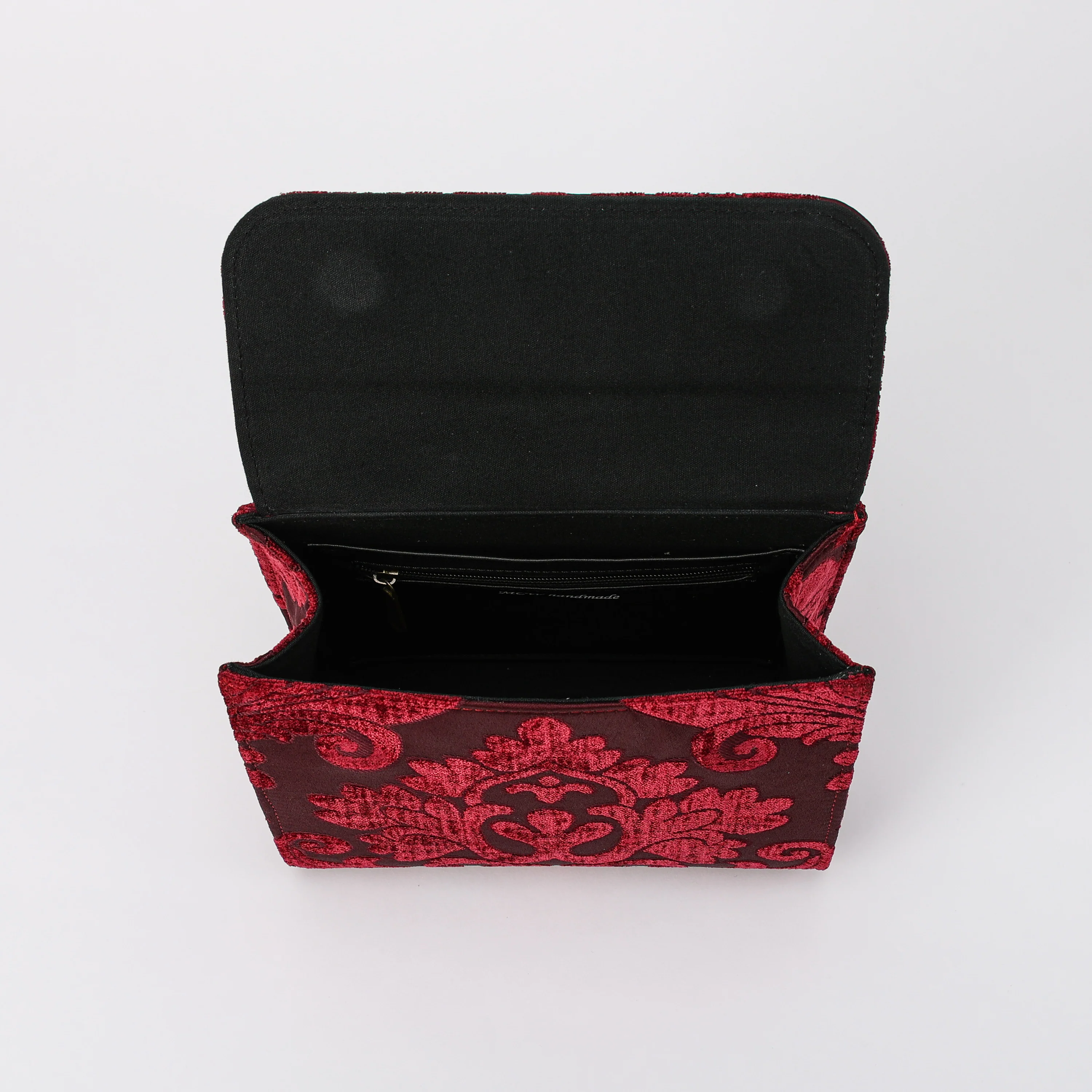 Queen Wine Flap Satchel - Image 5