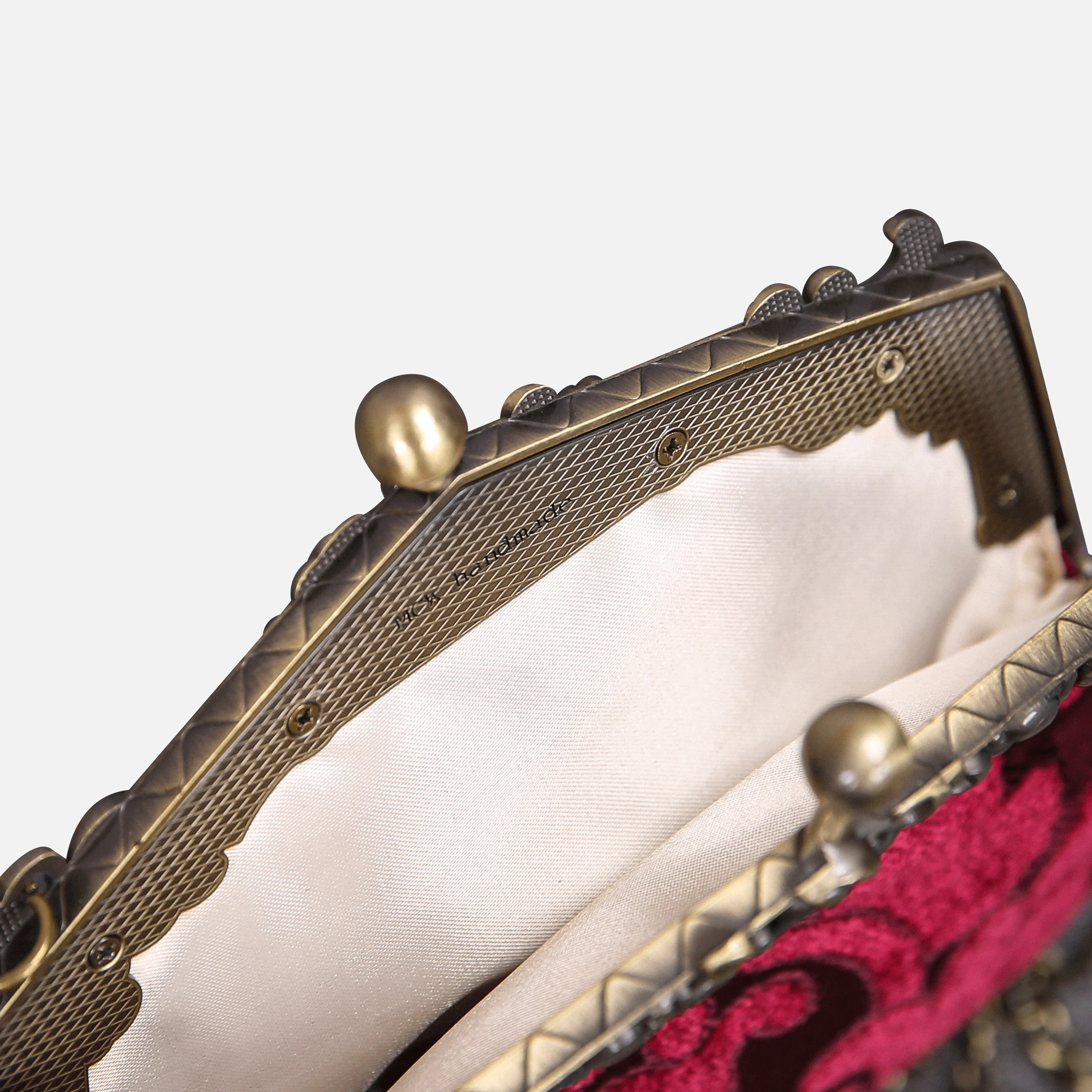 Queen Wine Chatelaine Purse Large - Image 4
