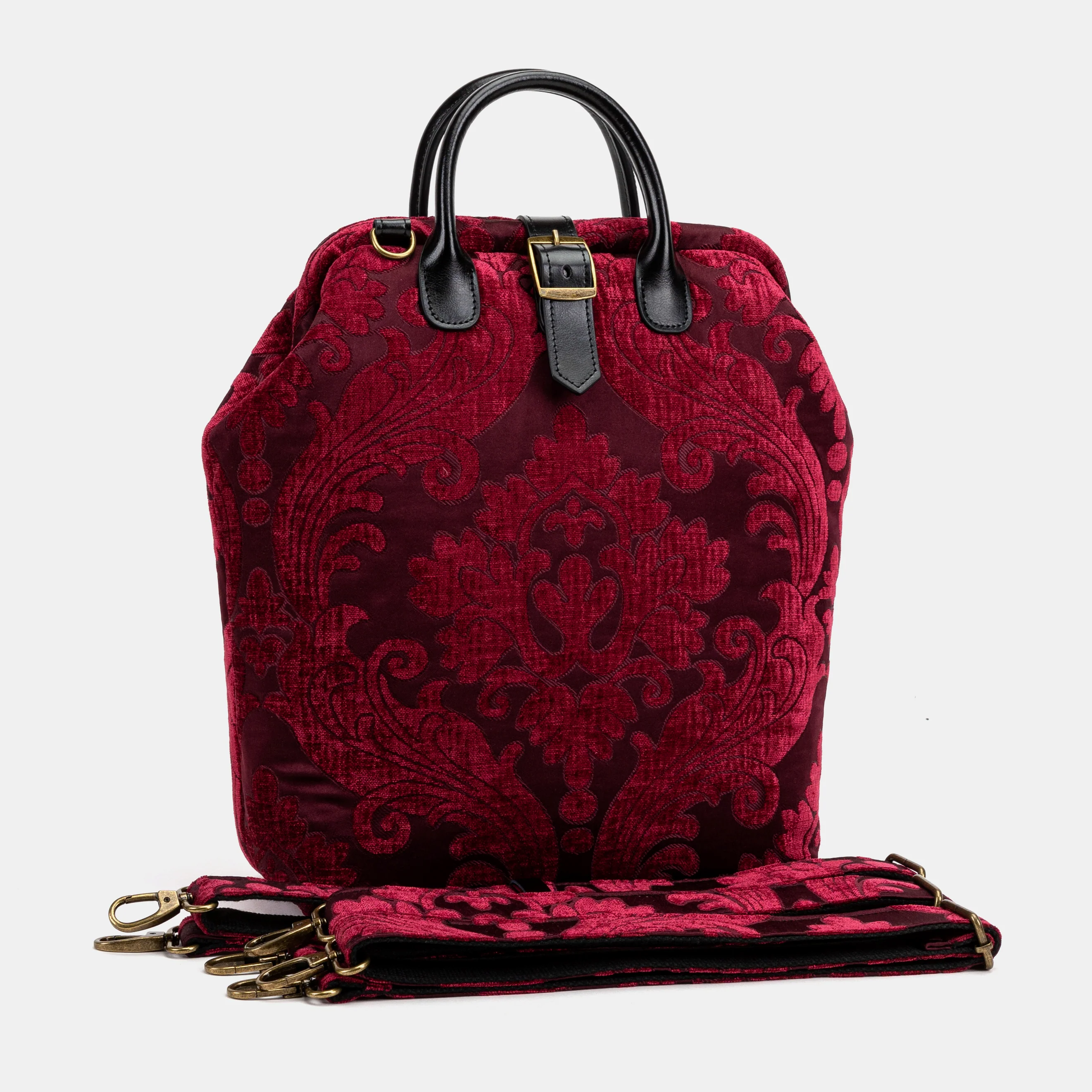 Queen Wine Carpet Laptop Backpack - Image 3