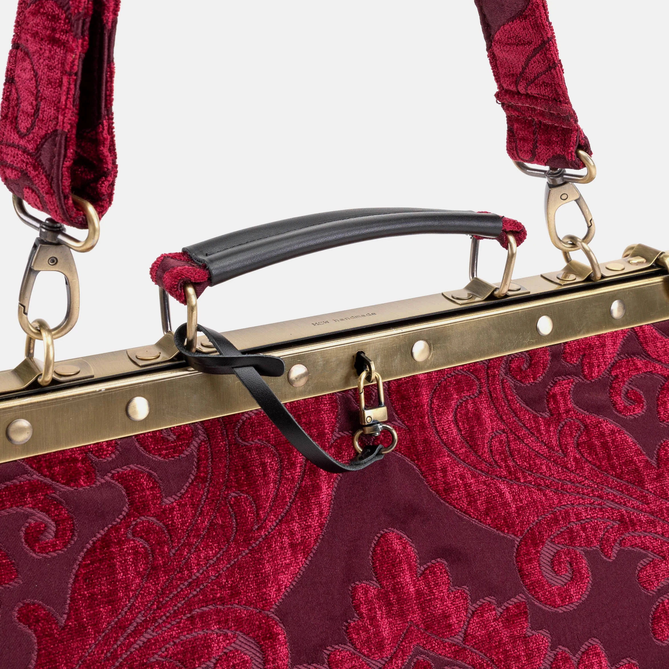 Queen Wine Celine Carpet Gladstone Bag - Image 4