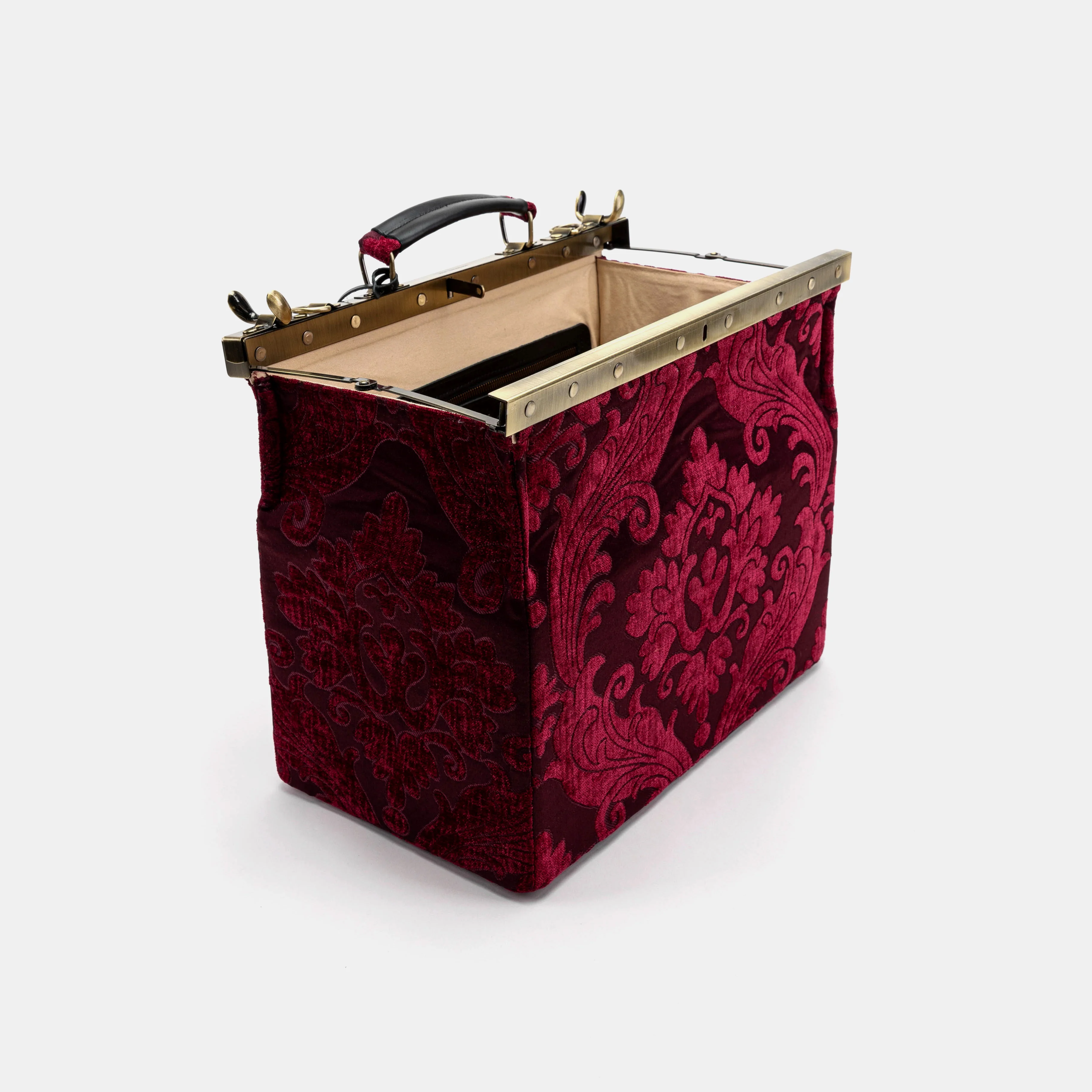 Queen Wine Genevieve Carpet Gladstone Bag - Image 10
