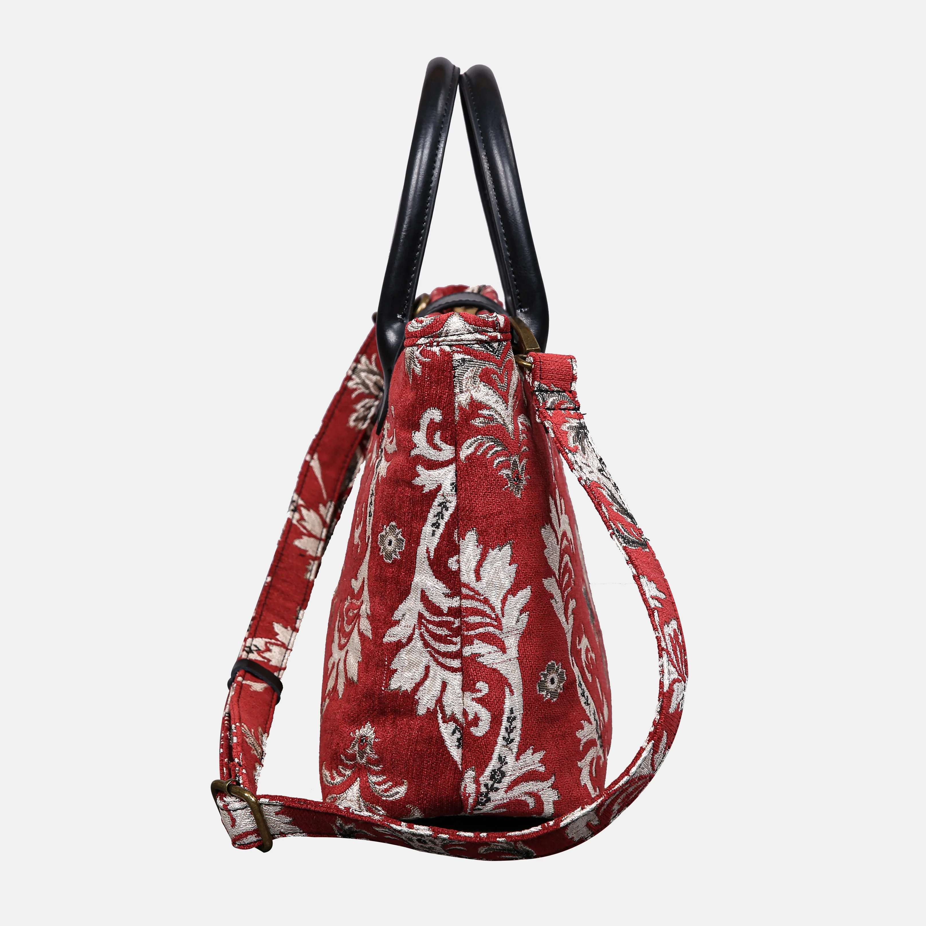 Scalamandre Elizabeth Red Tuck Lock Carpet Satchel - Image 3