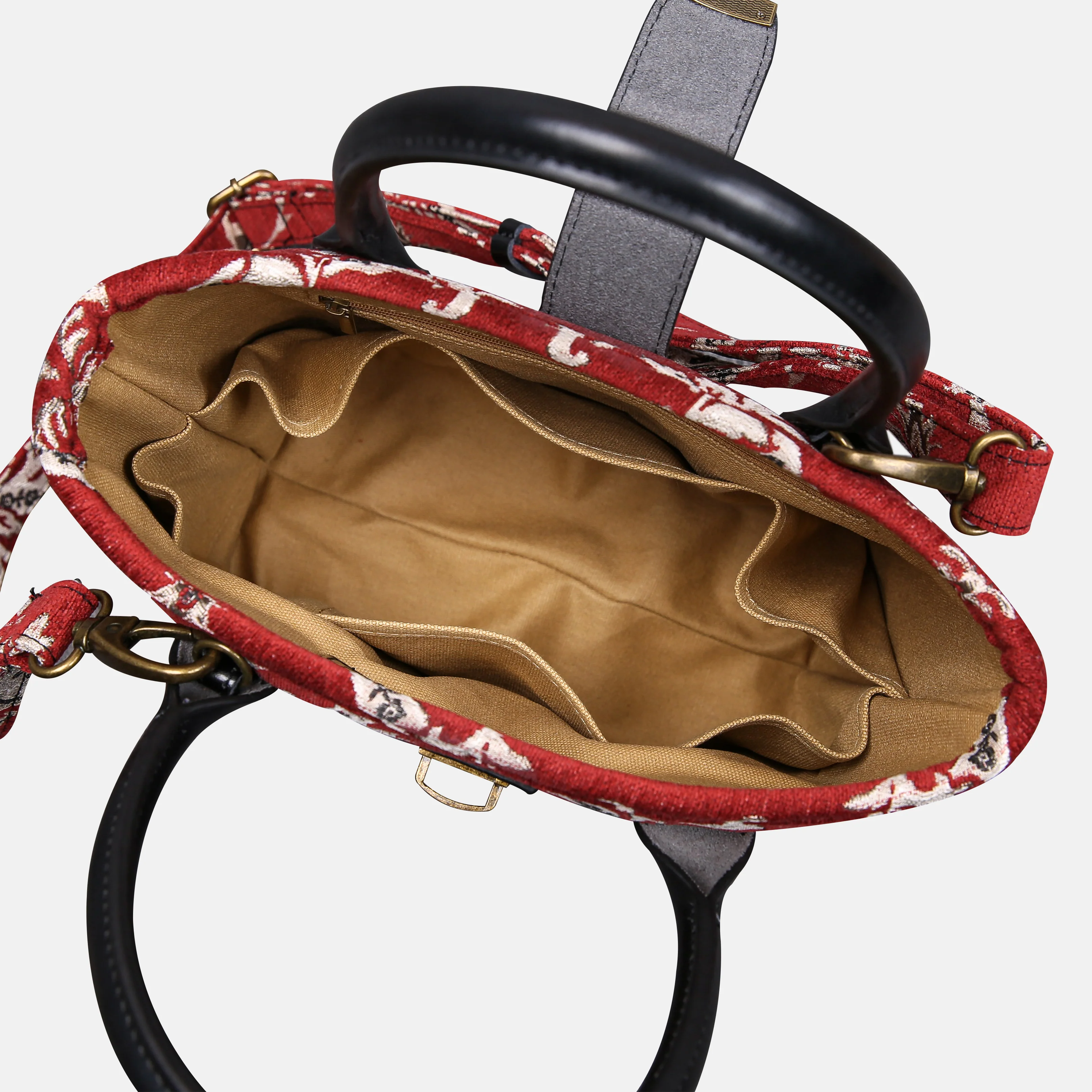 Scalamandre Elizabeth Red Tuck Lock Carpet Satchel - Image 5