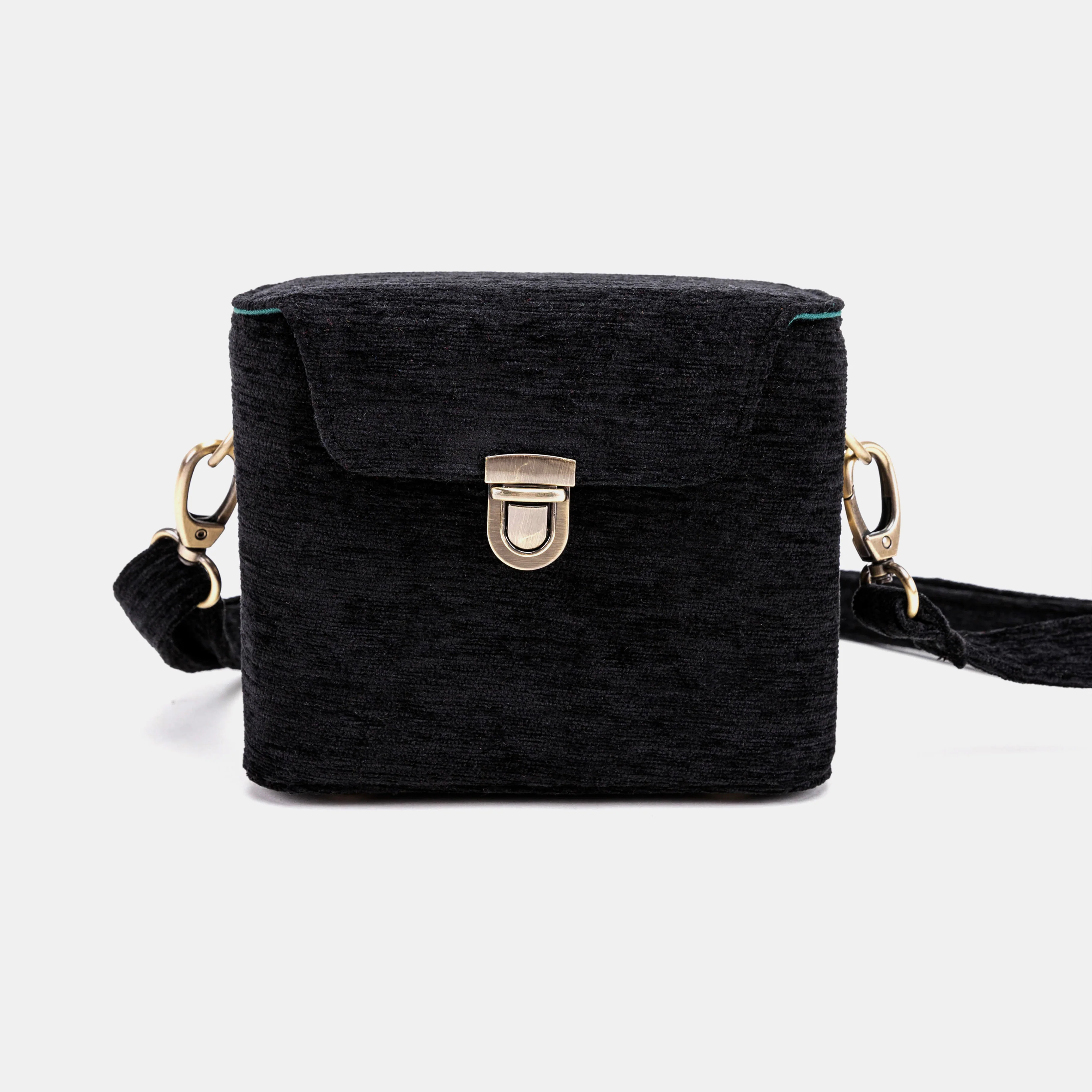 Solid Black Emma Small Train Case Crossbody