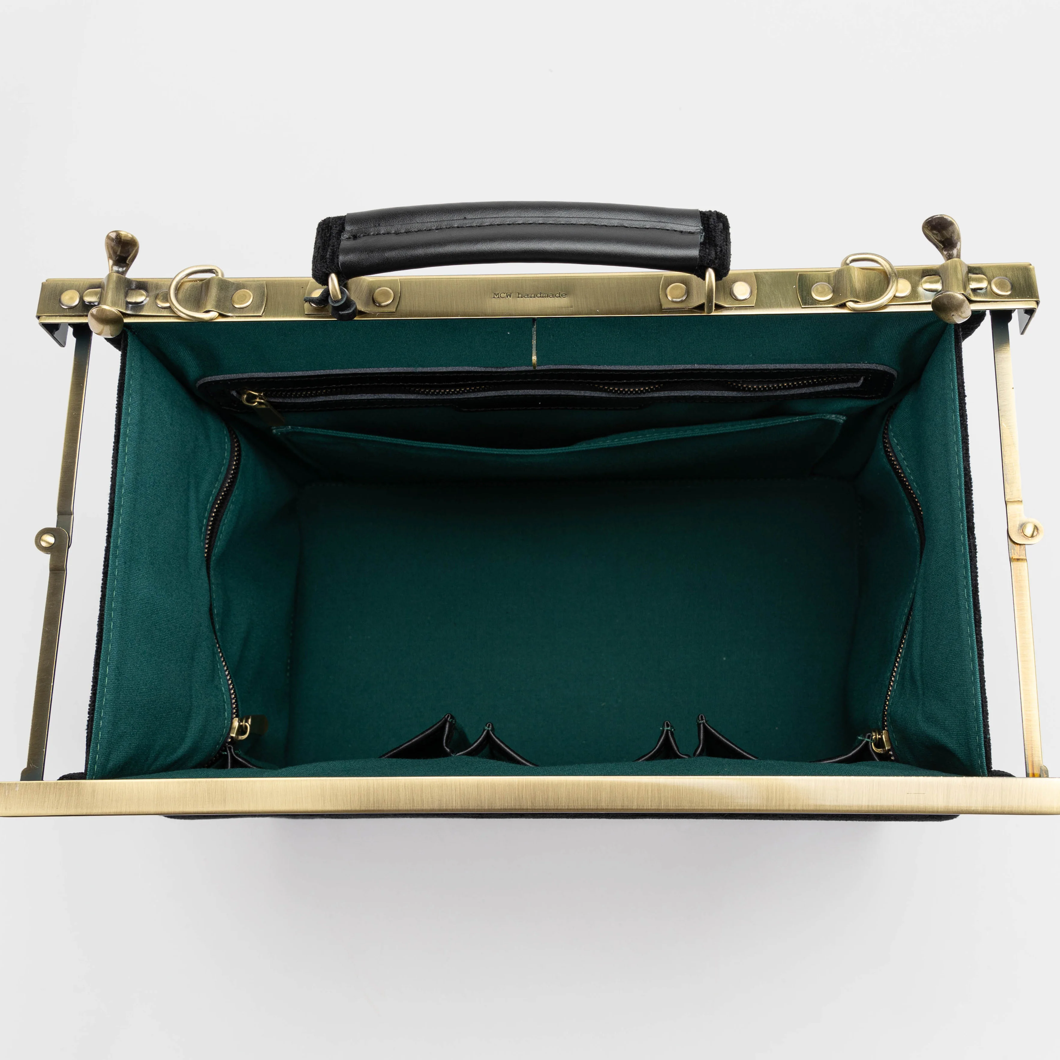 Solid Black Genevieve Carpet Gladstone Bag - Image 8