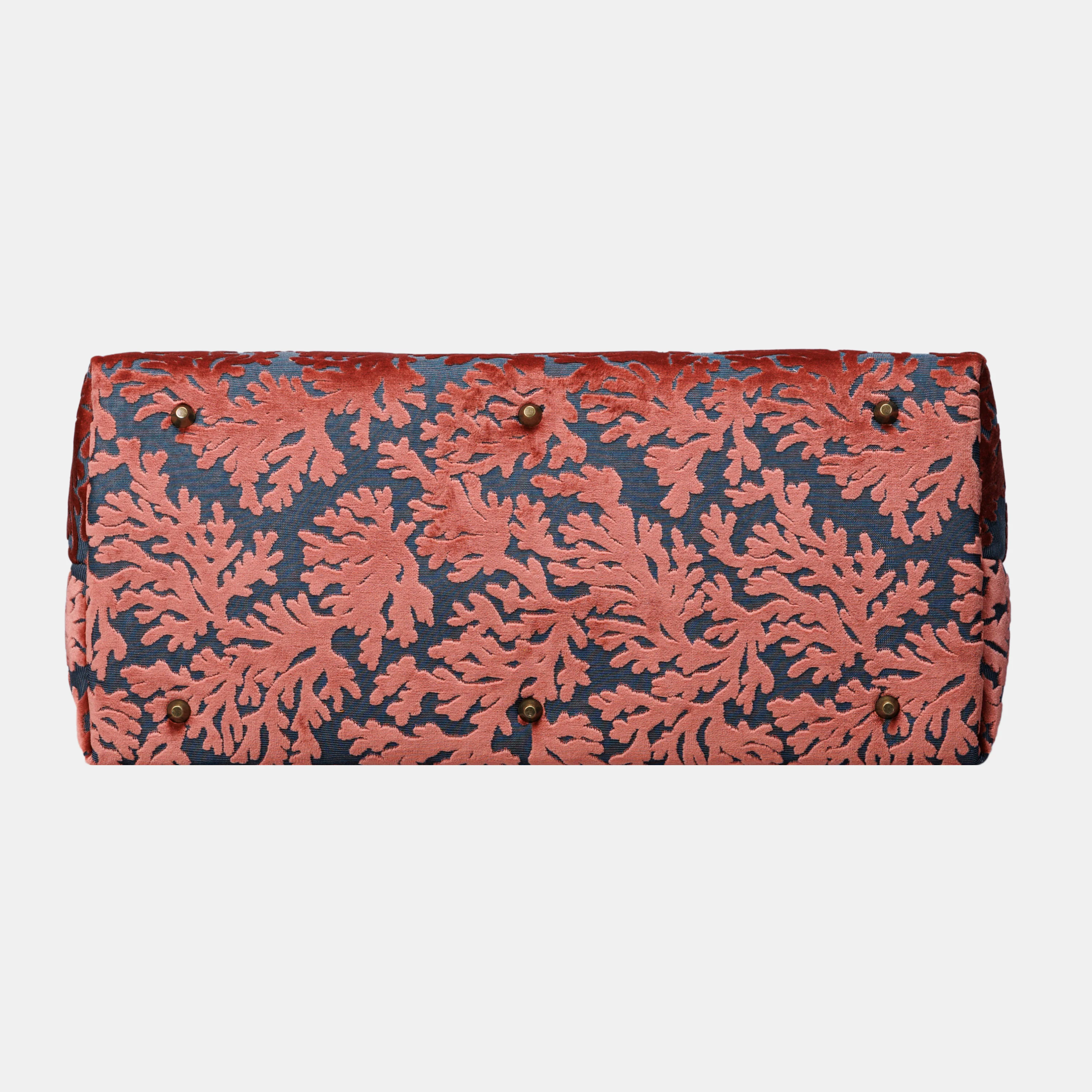 St Tropez Scuba Coral Large Carpetbag - Image 7