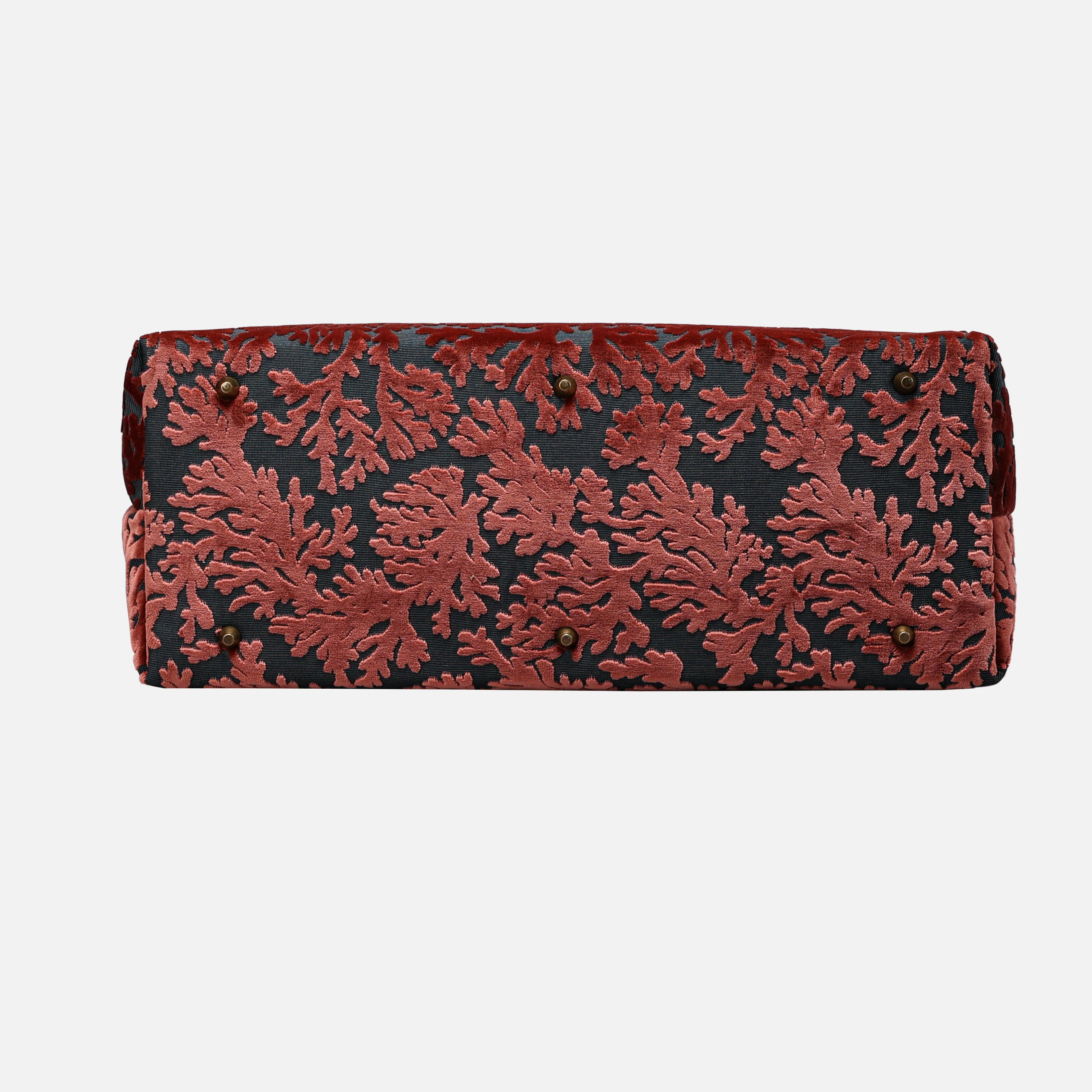 St Tropez Scuba Coral Men's Carpetbag - Image 6