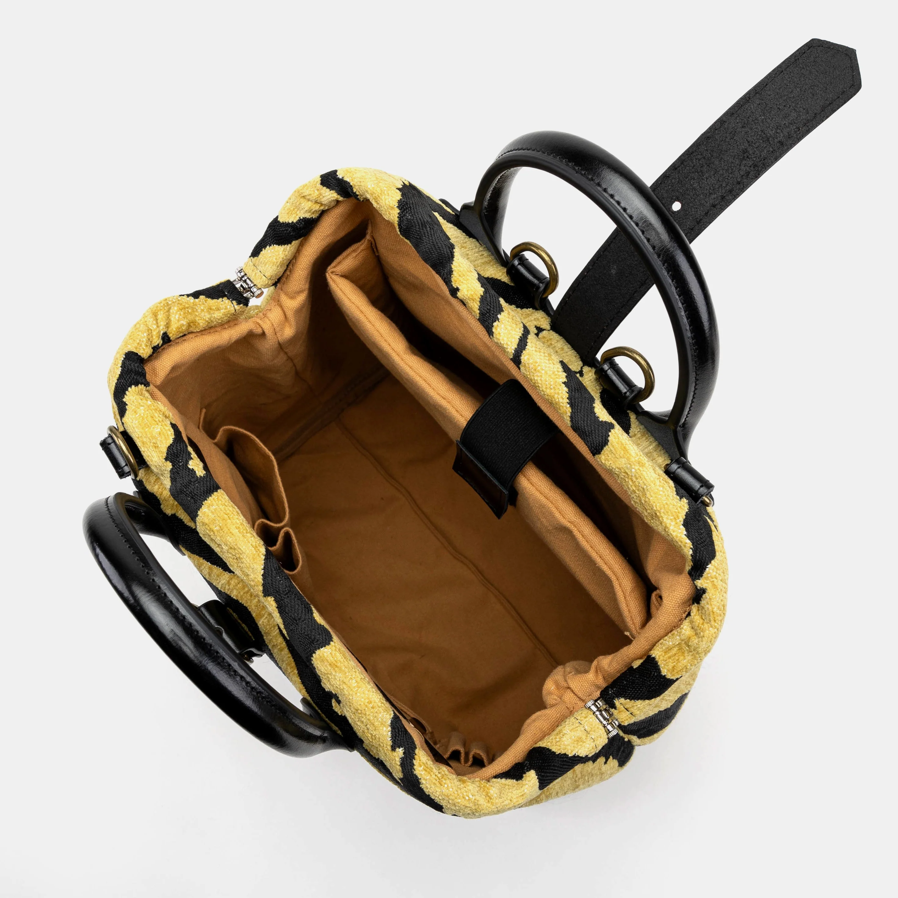 Tiger Stripe Carpet Laptop Backpack - Image 8