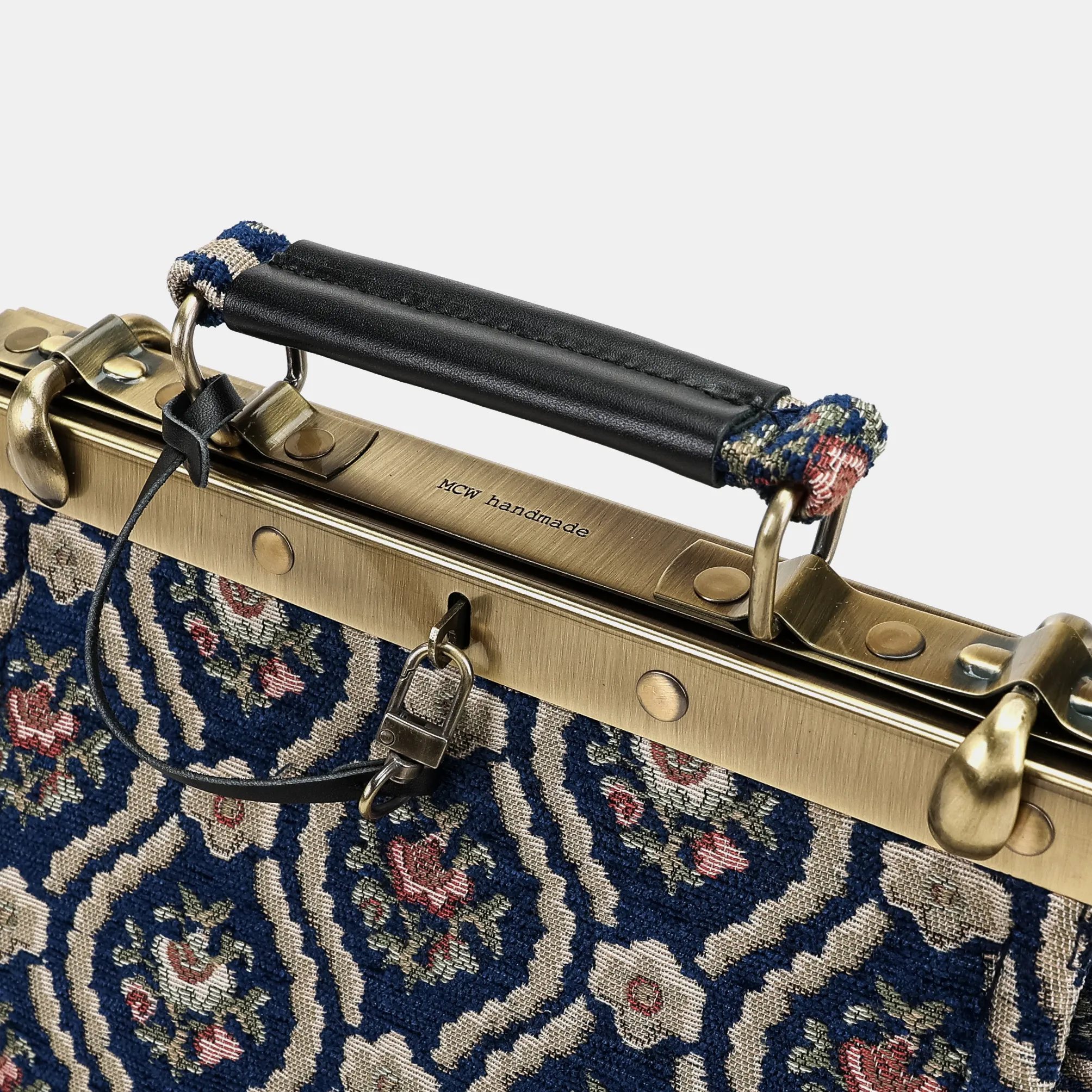 Traditional Blue Helena Carpet Backpack Gladstone Bag - Image 7