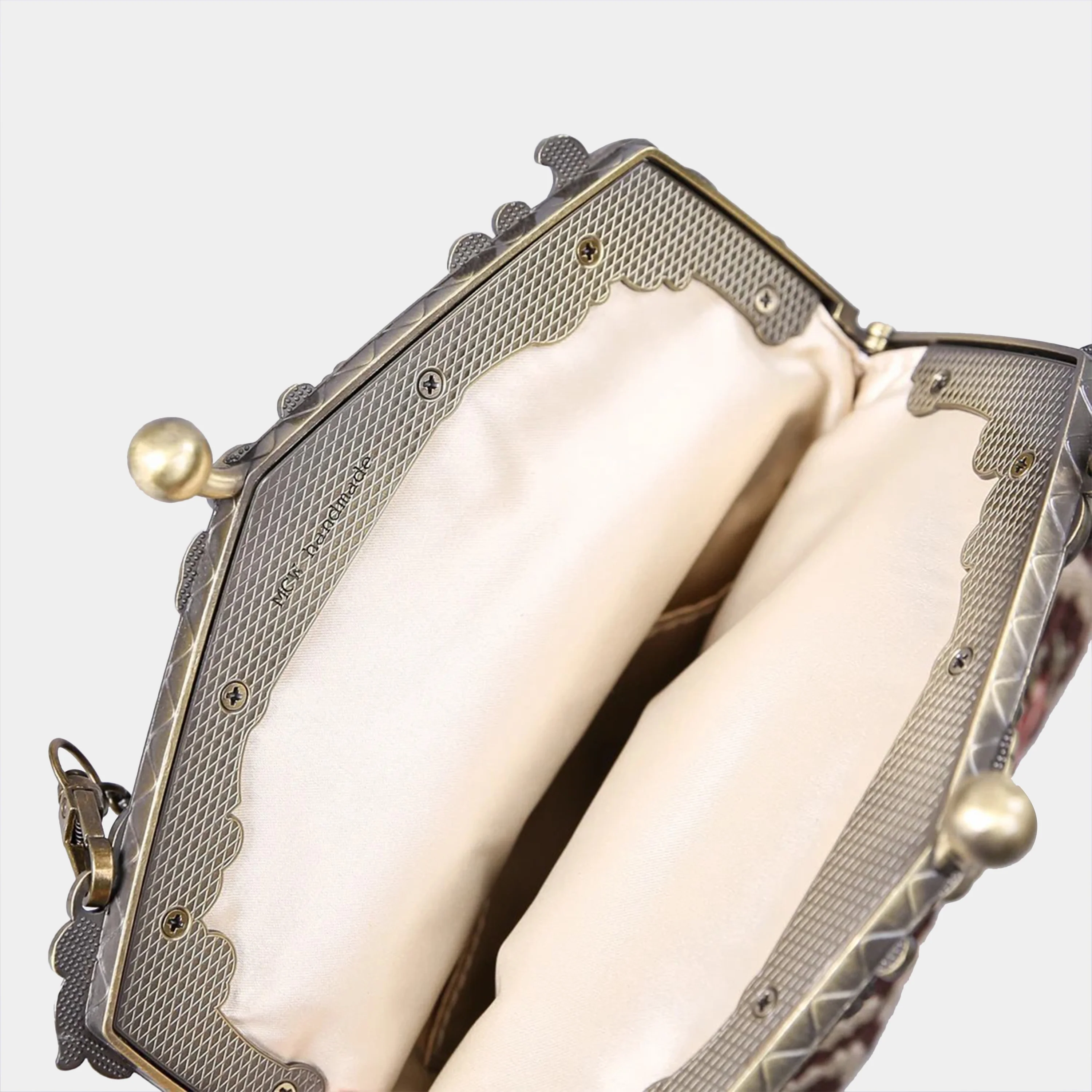 Traditional Brown Chatelaine Purse Large - Image 6