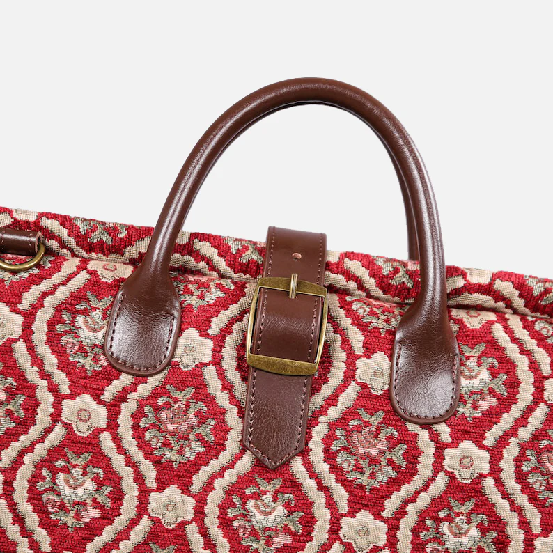 Traditional Red Carpet Garment Bag - Image 10