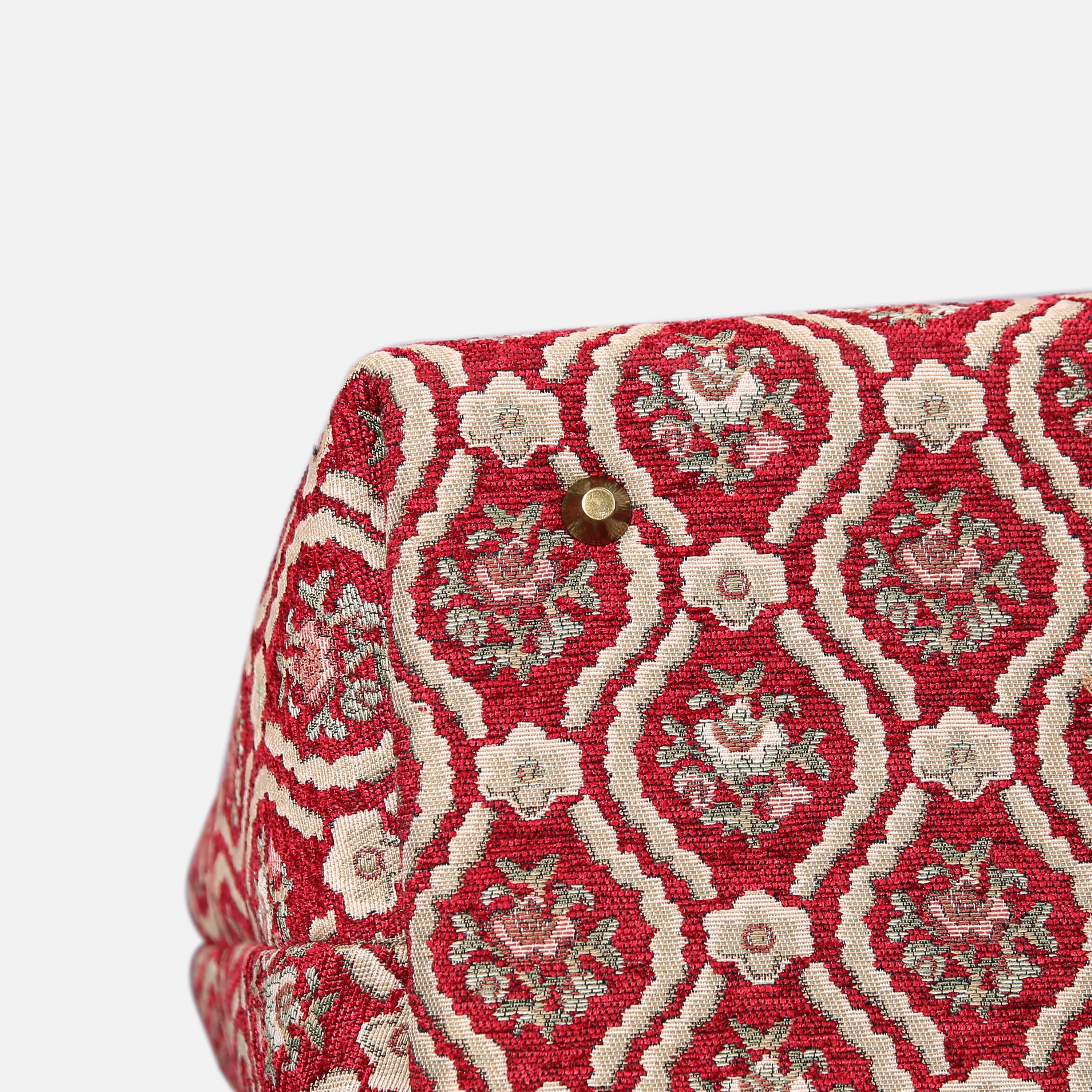 Traditional Red Large Carpetbag - Image 5