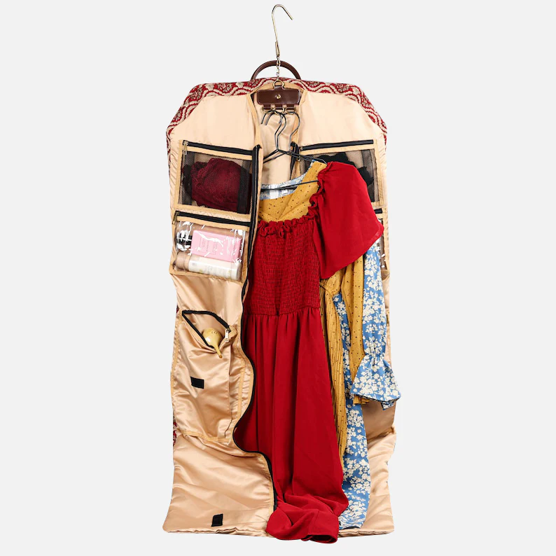 Traditional Red Carpet Garment Bag - Image 6