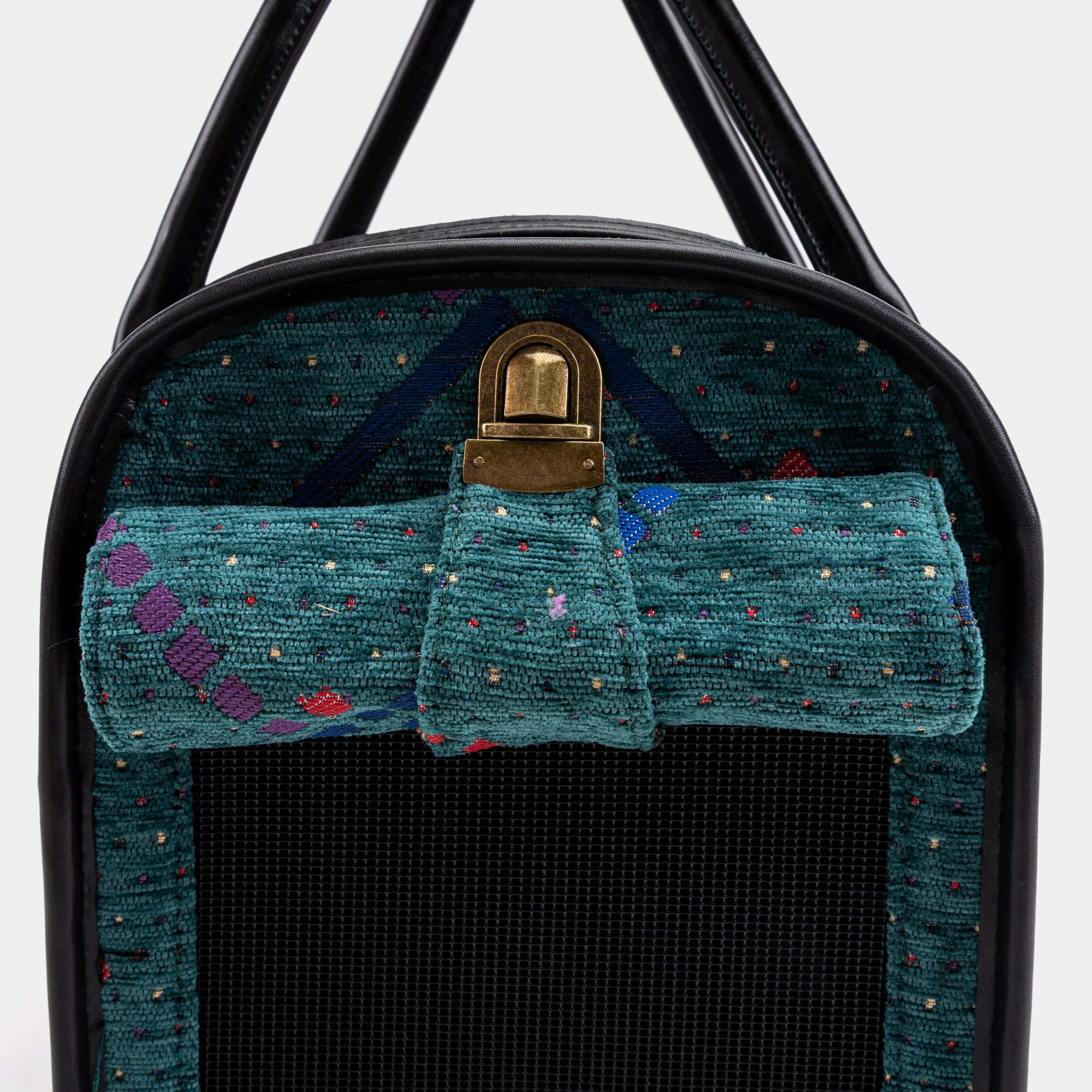 Travel Dog Carrier Bag PDX Portland Airport - Image 8