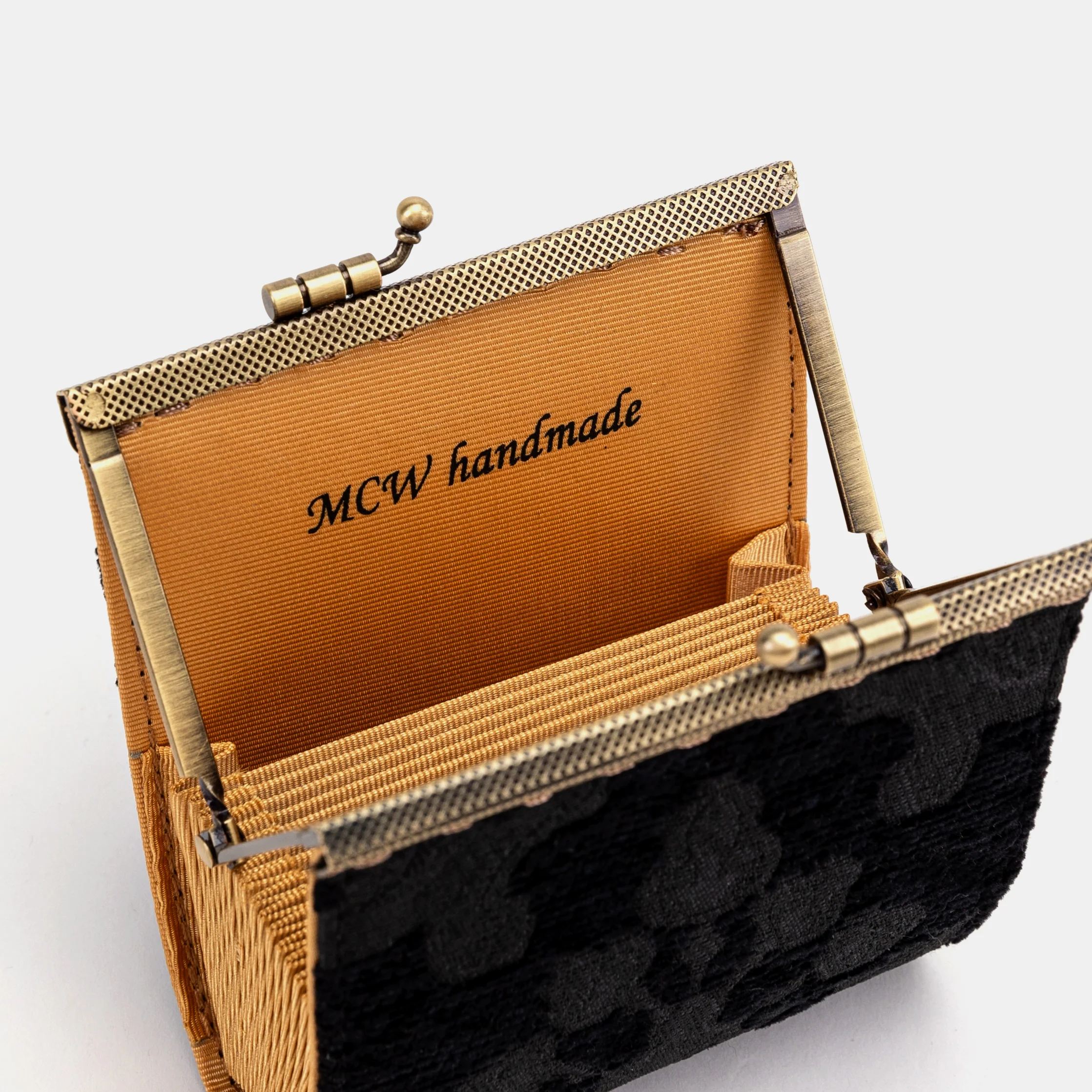 Victorian Blossom Black/Black Card Wallet - Image 9