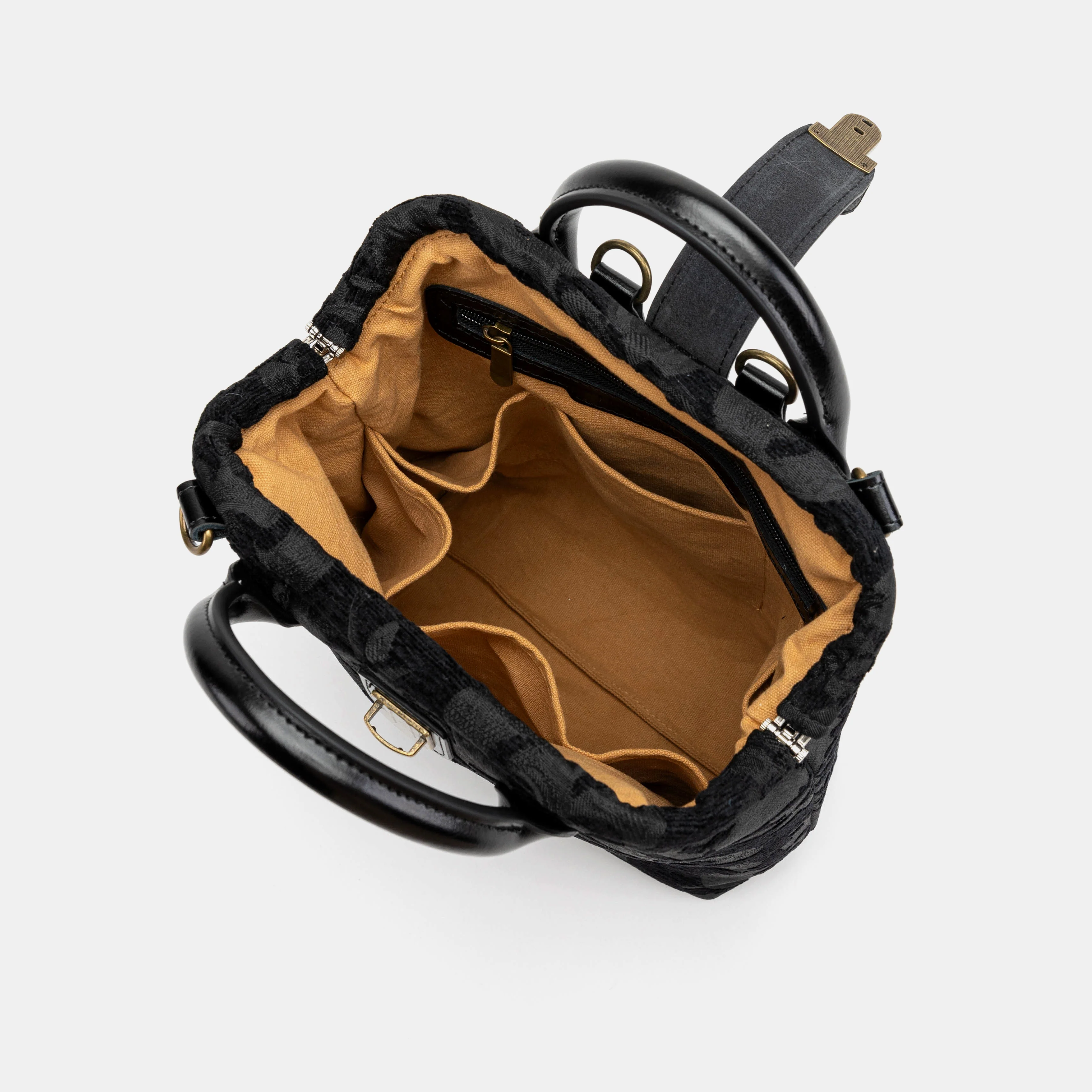 Victorian Blossom Black/Black Everyday Backpack - Image 8