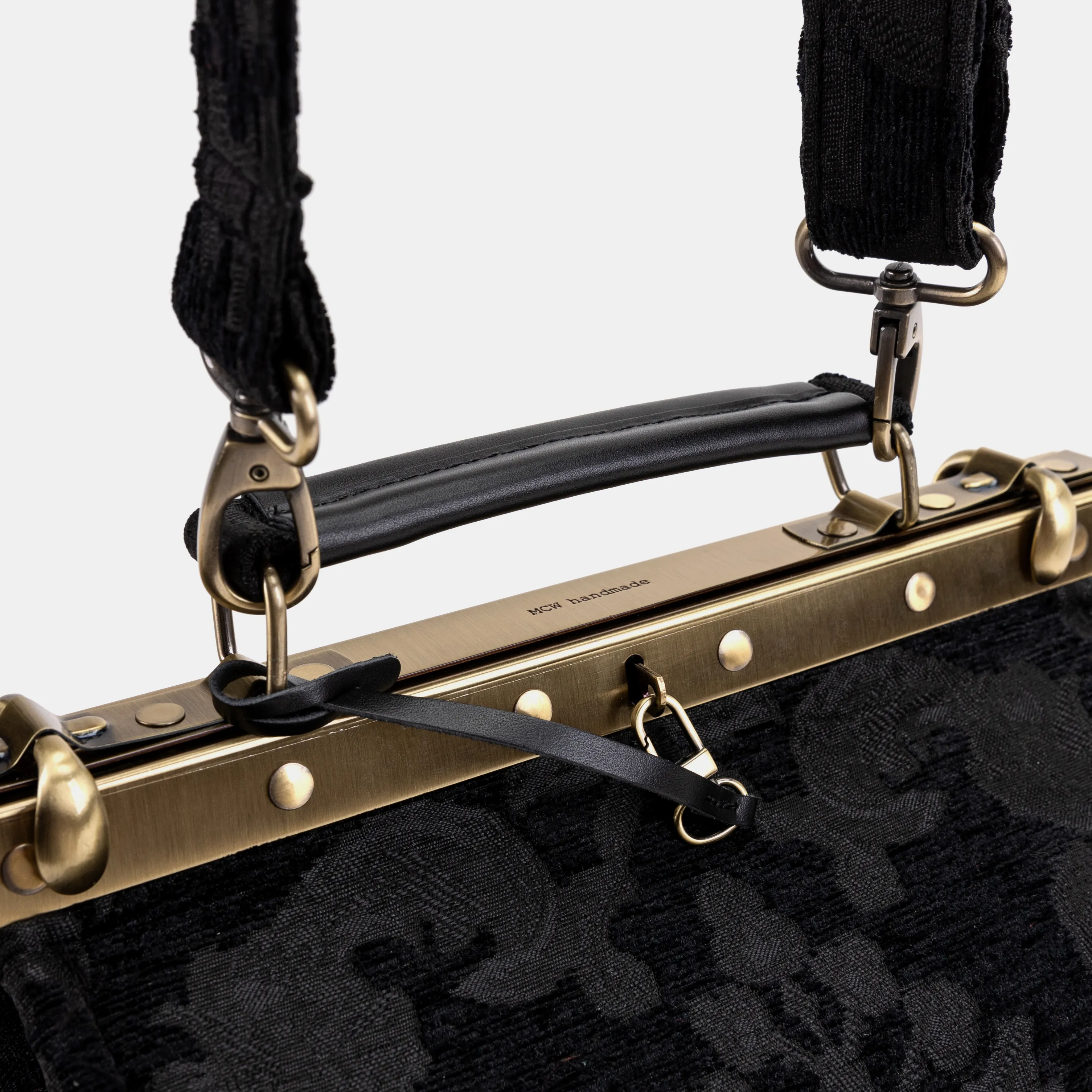 Victorian Blossom Black/Black Vivienne Carpet Purse Gladstone Bag - Image 6