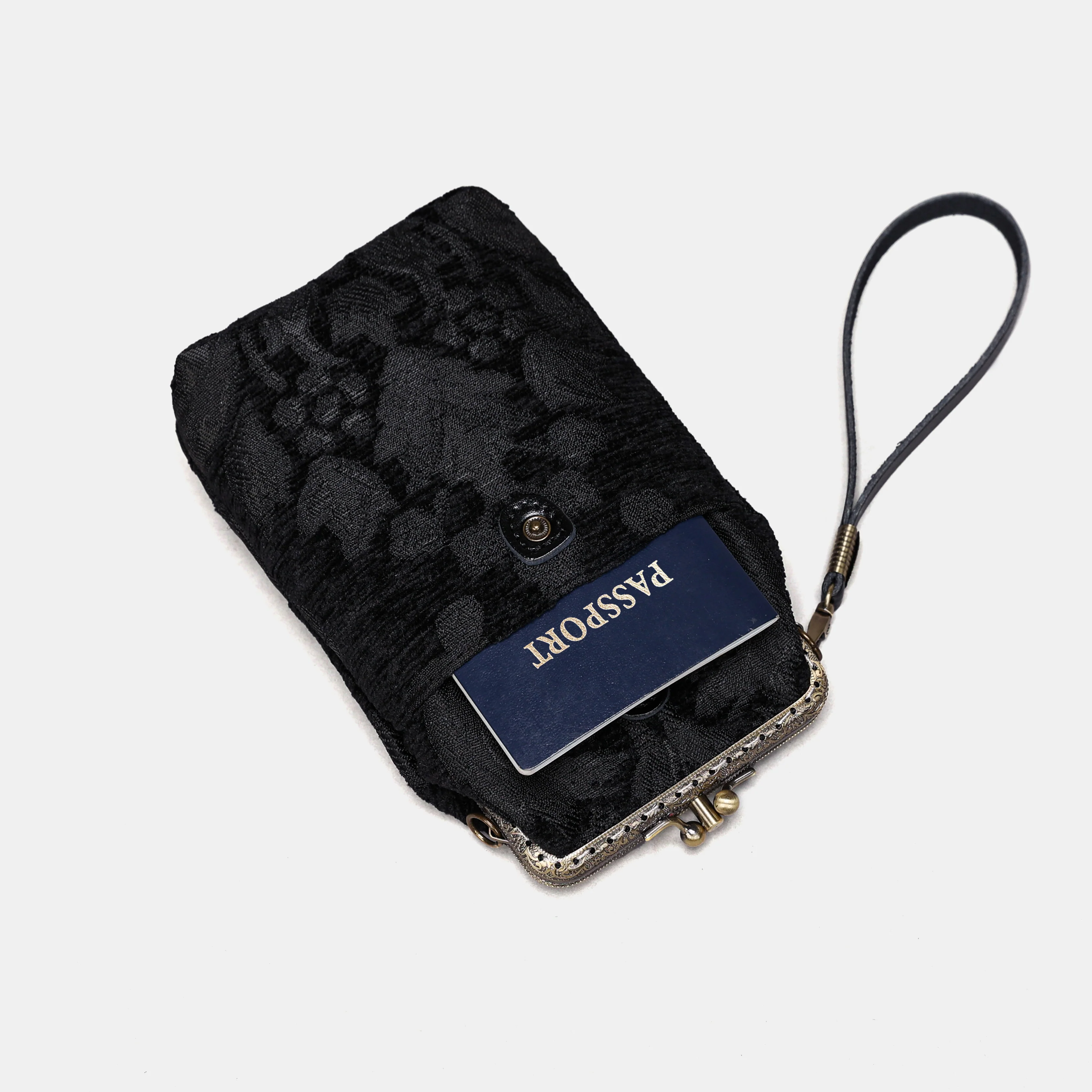 Victorian Blossom Black/Black Carpet Phone Case - Image 5