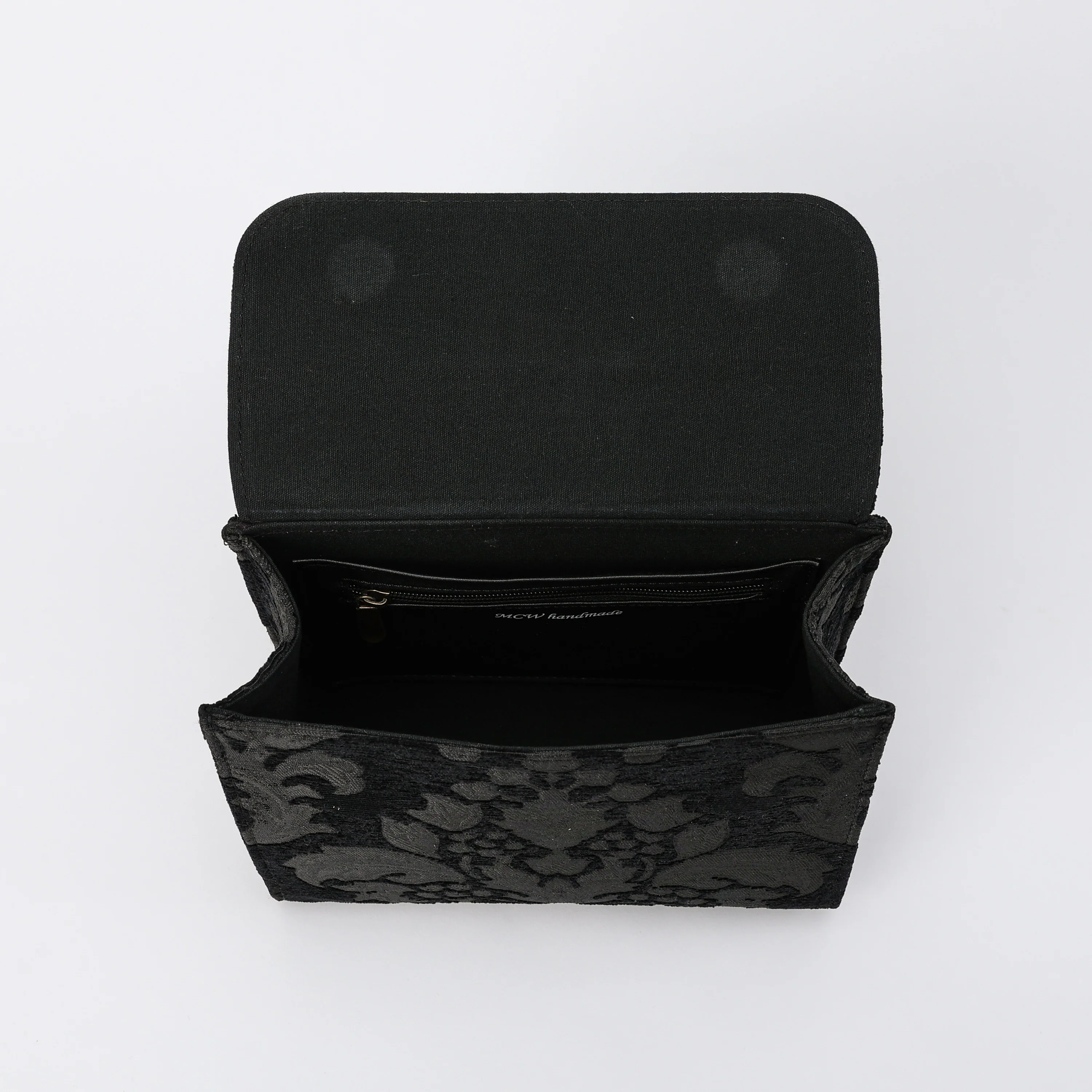 Victorian Blossom Black/Black Flap Satchel - Image 5