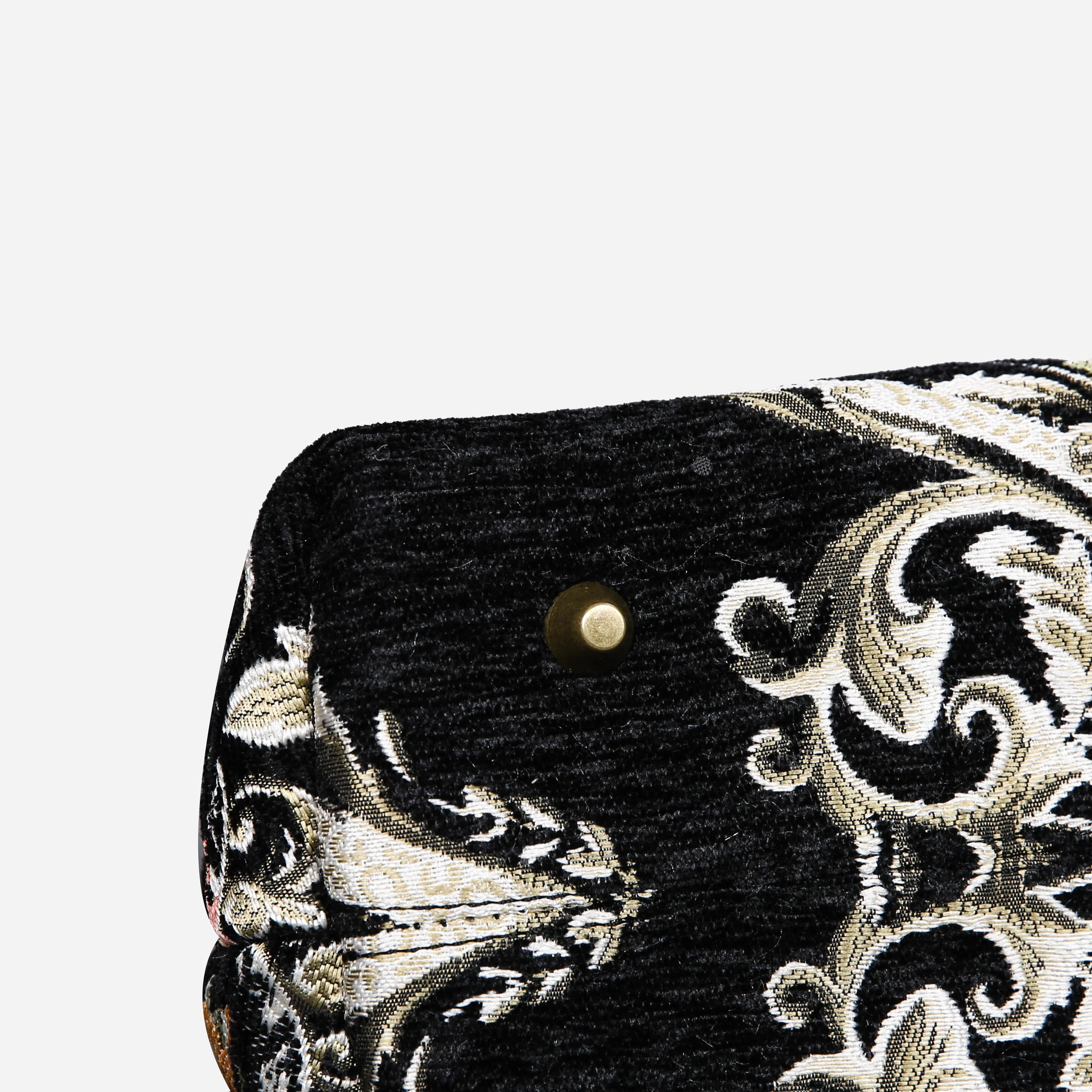 Eternal Elegance Black Carpet Satchel - Image 5