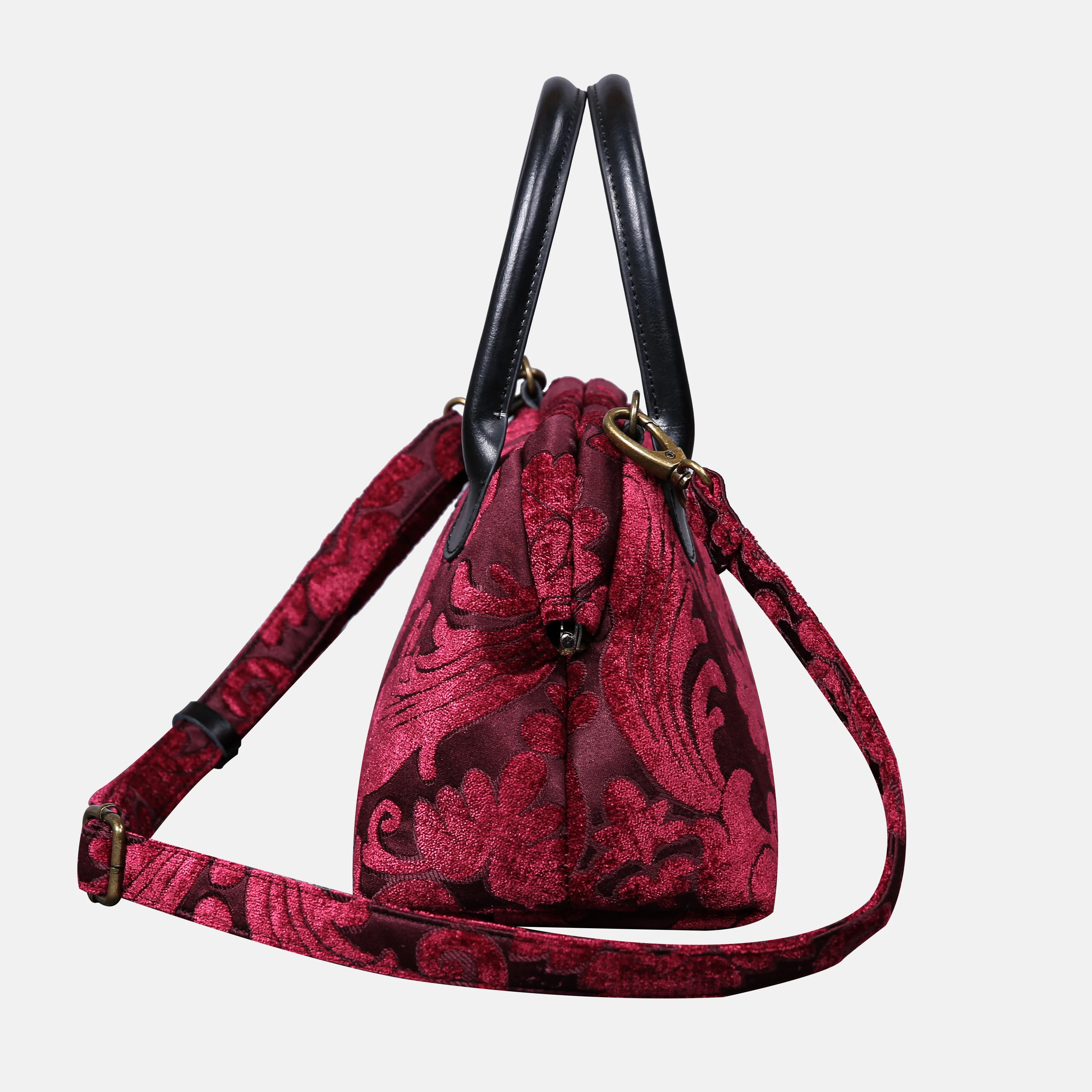 Queen Wine Carpet Satchel - Image 3