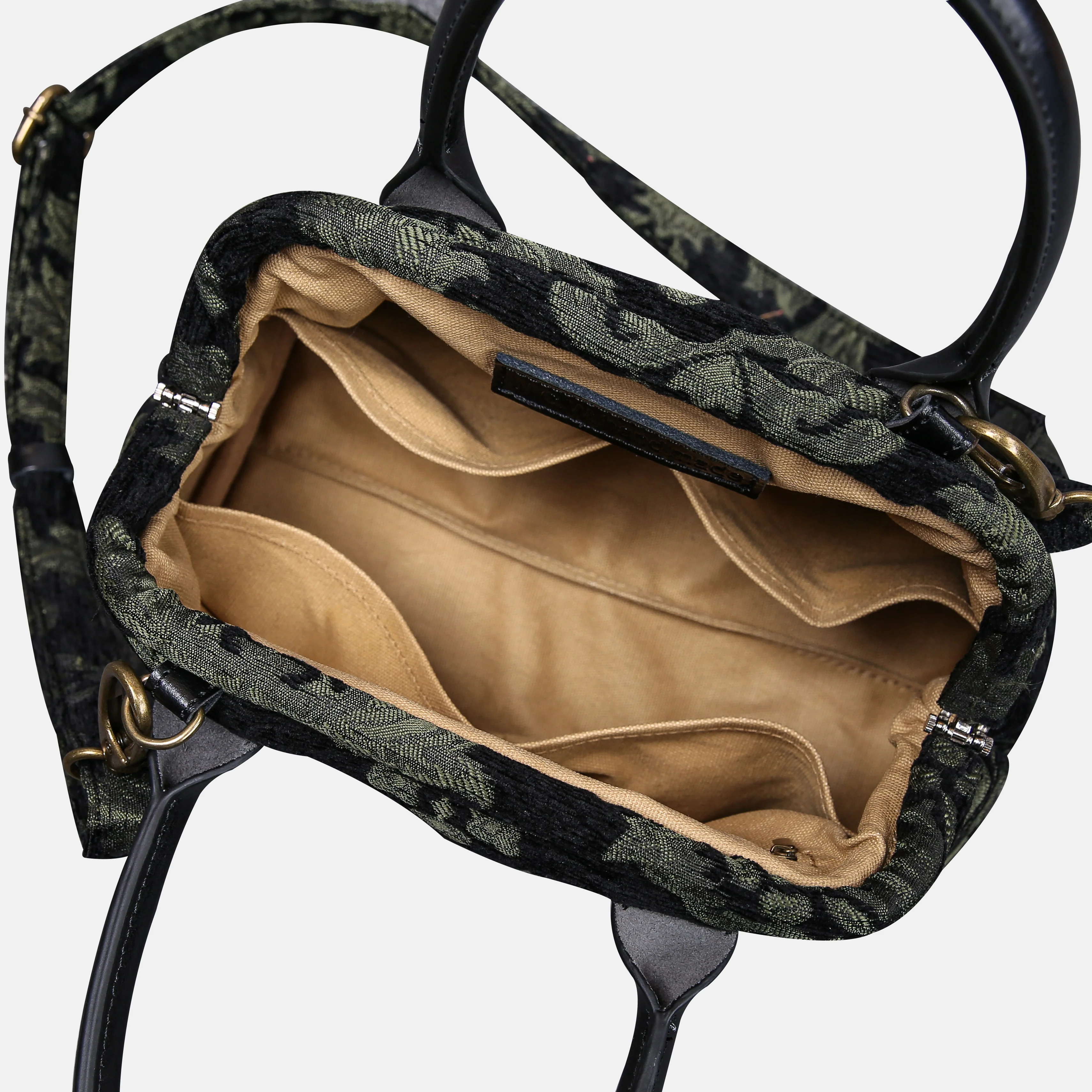 Victorian Blossom Black/Green Carpet Satchel - Image 6