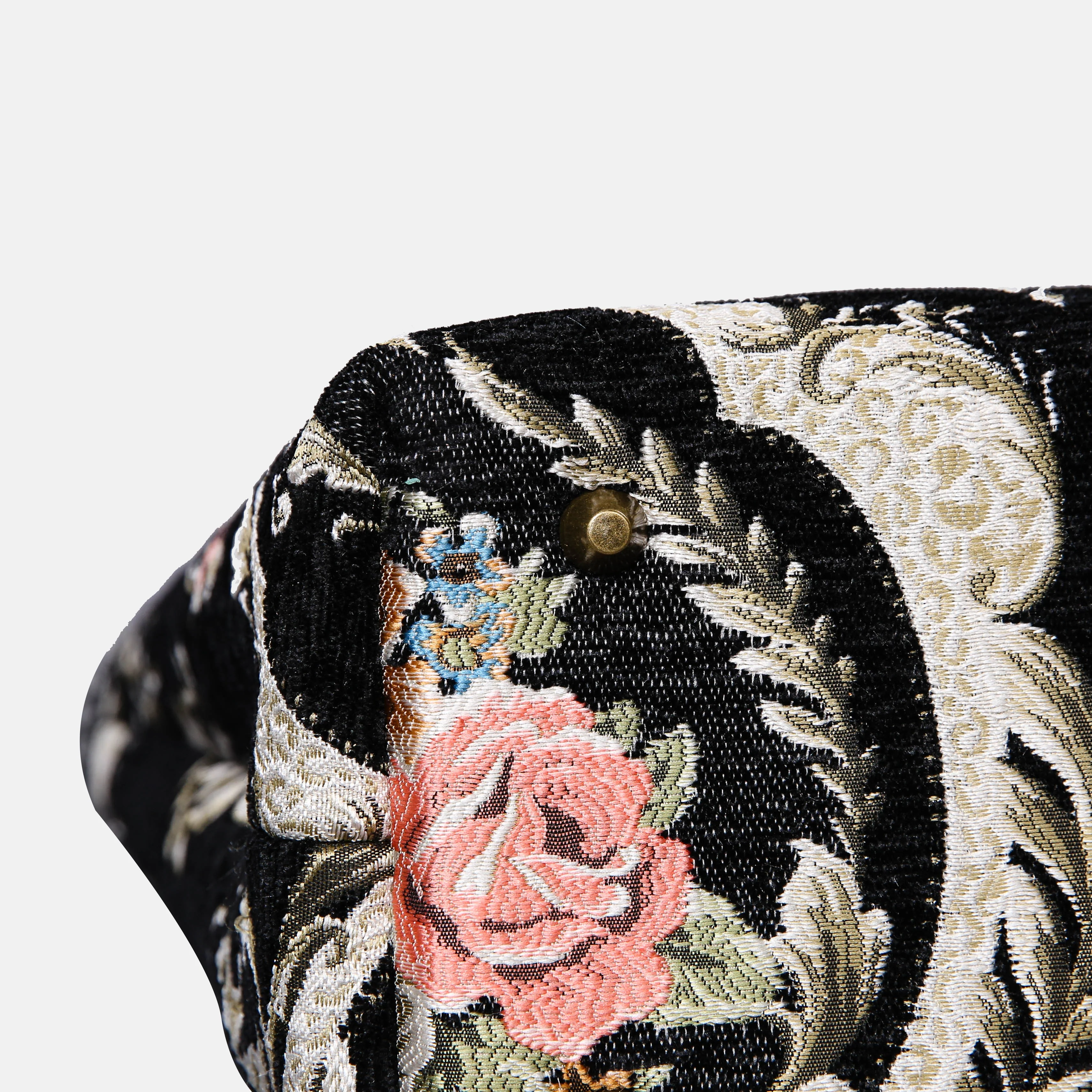 Eternal Elegance Black Carpet Tote Shopper - Image 5