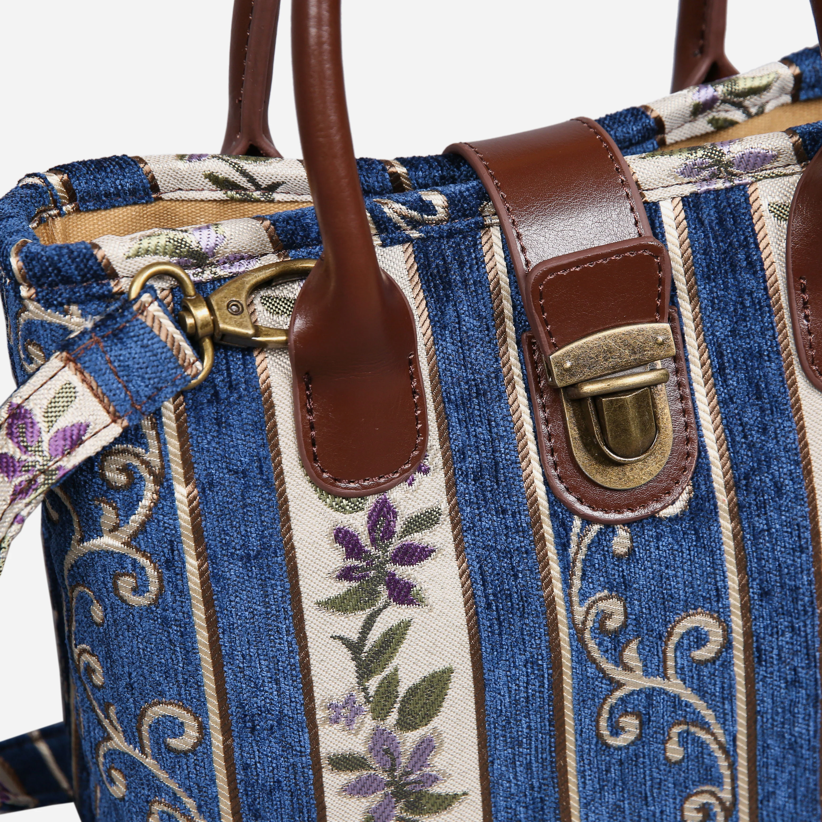 Victorian Stripes Navy Tuck Lock Carpet Satchel - Image 4