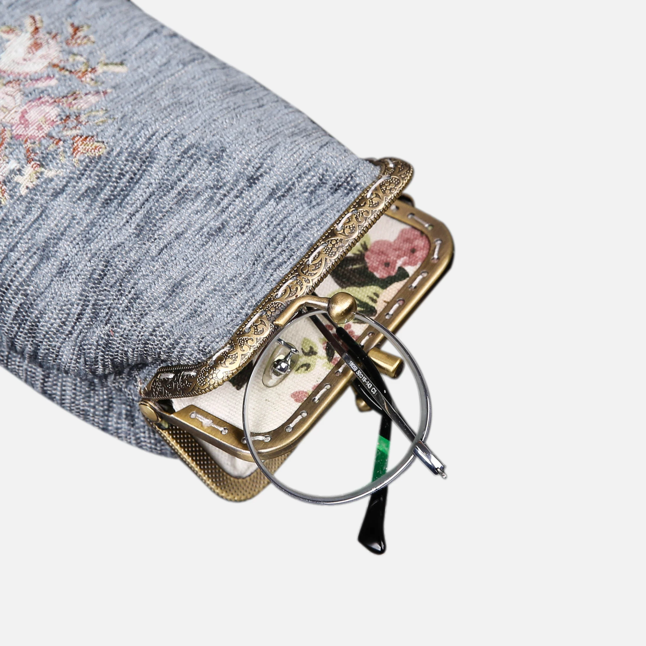 Bouquet Pattern Carpet Eyeglasses Case - Image 4