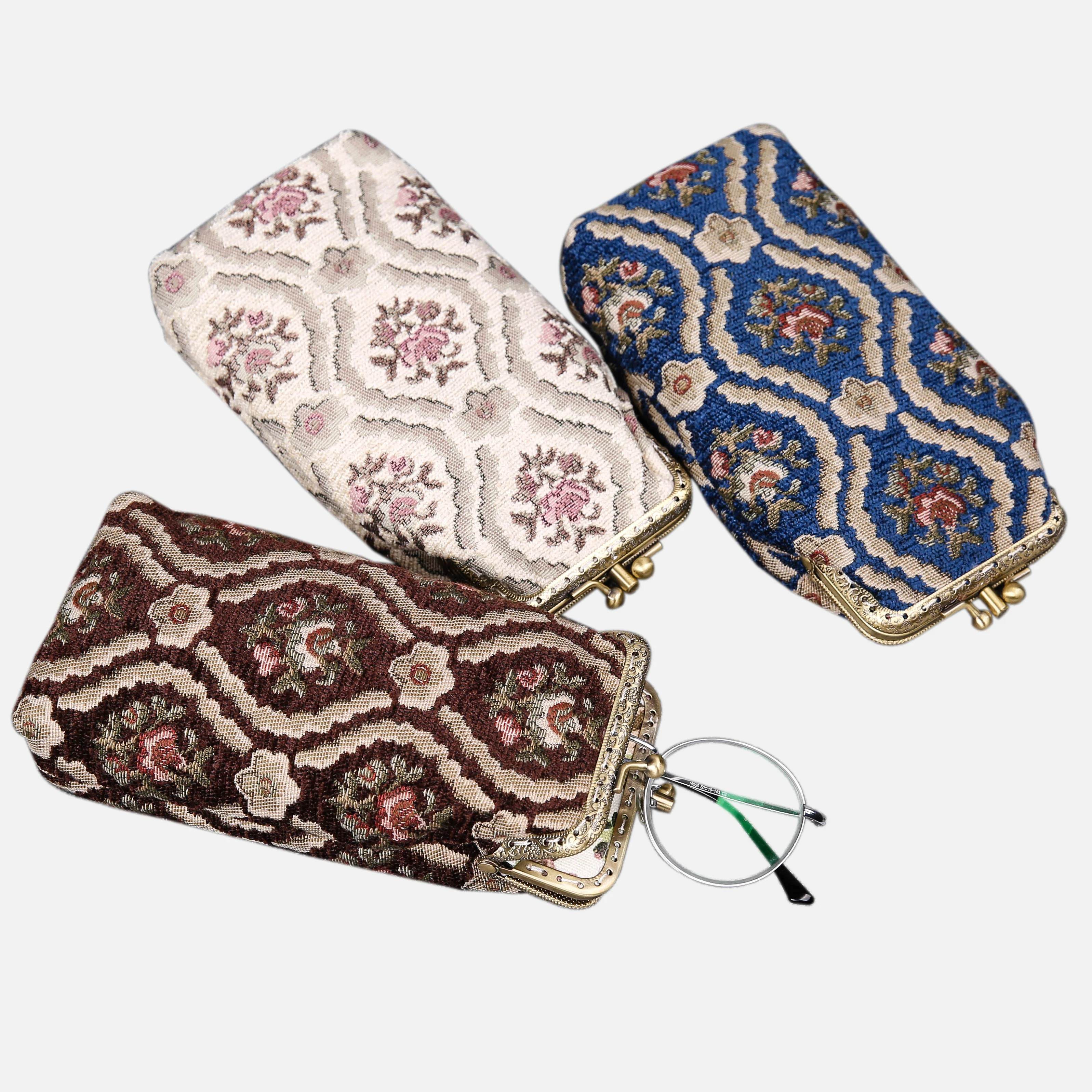 Traditional Series Carpet Eyeglasses Case - Image 8