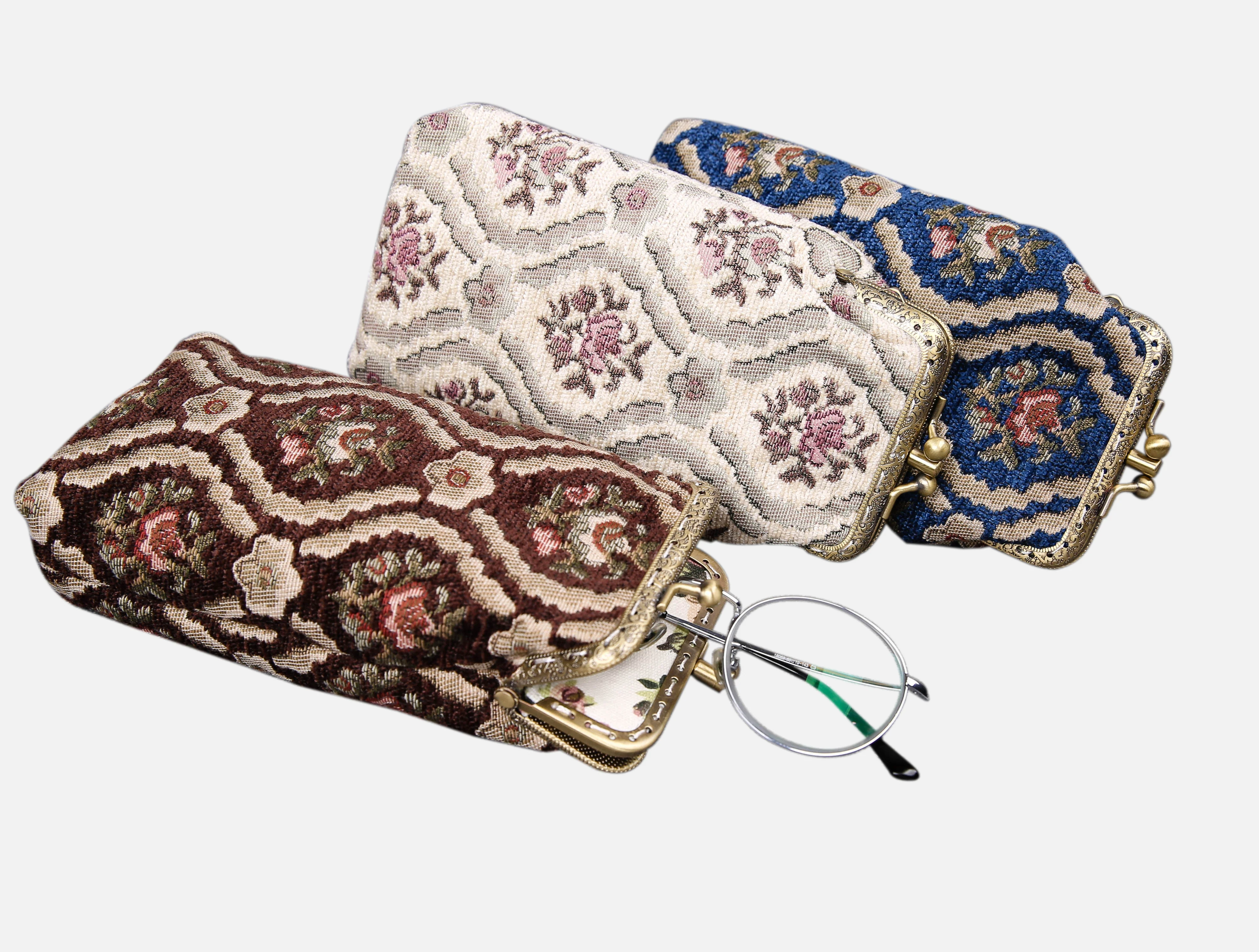 Traditional Series Carpet Eyeglasses Case - Image 9