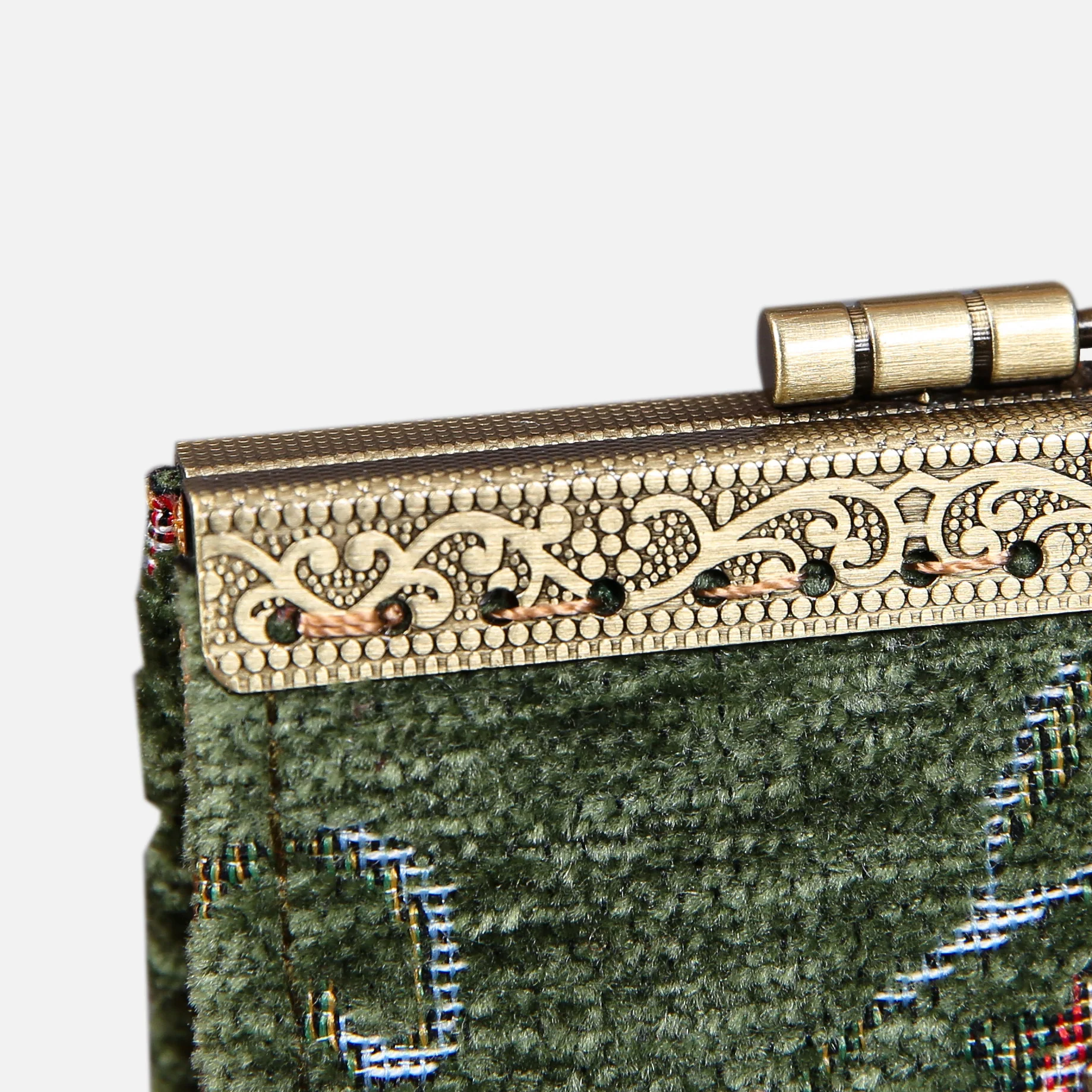 Climbing Rose Green Card Wallet - Image 8