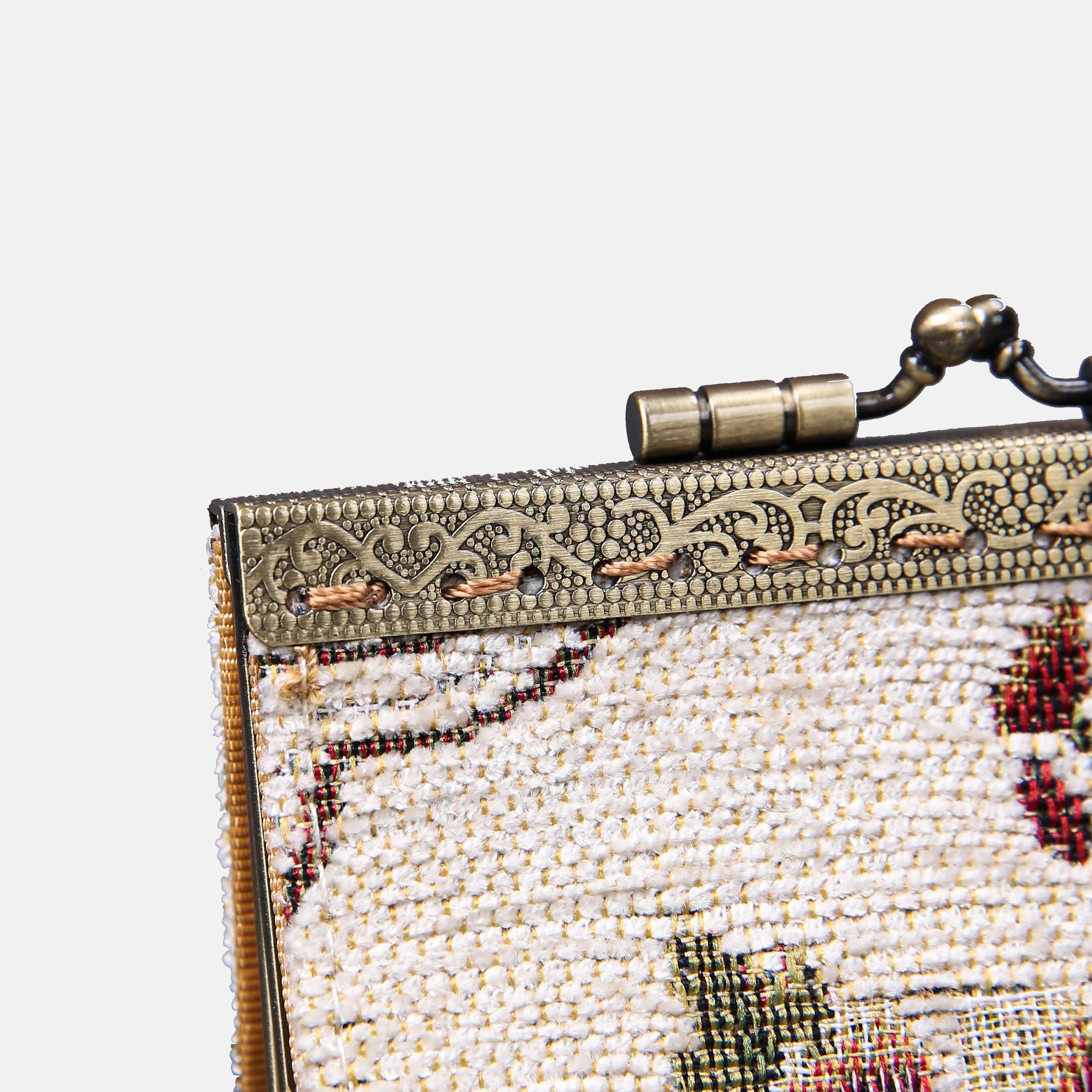 Floral Cream Card Wallet - Image 10