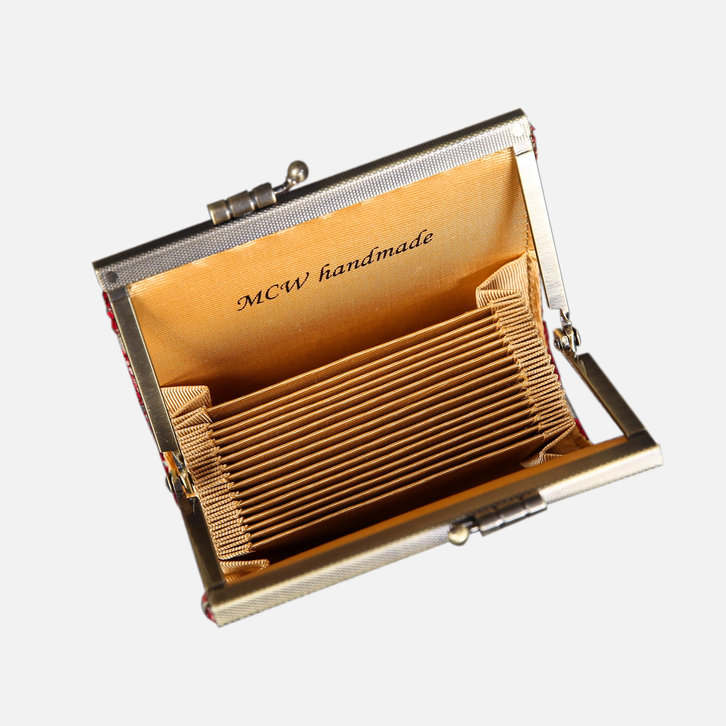 Traditional Red Card Wallet - Image 4