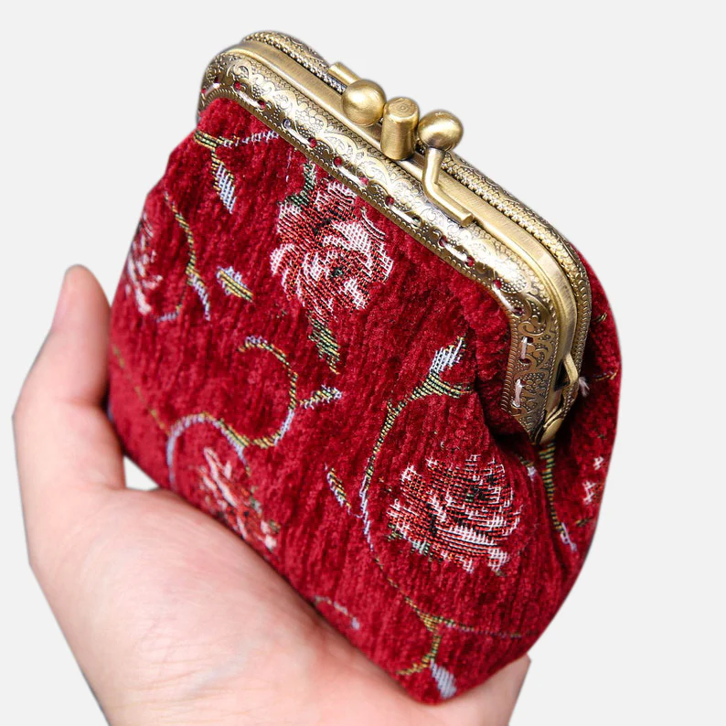 Rose Series Red Double Kiss Clasp Coin Purse - Image 3