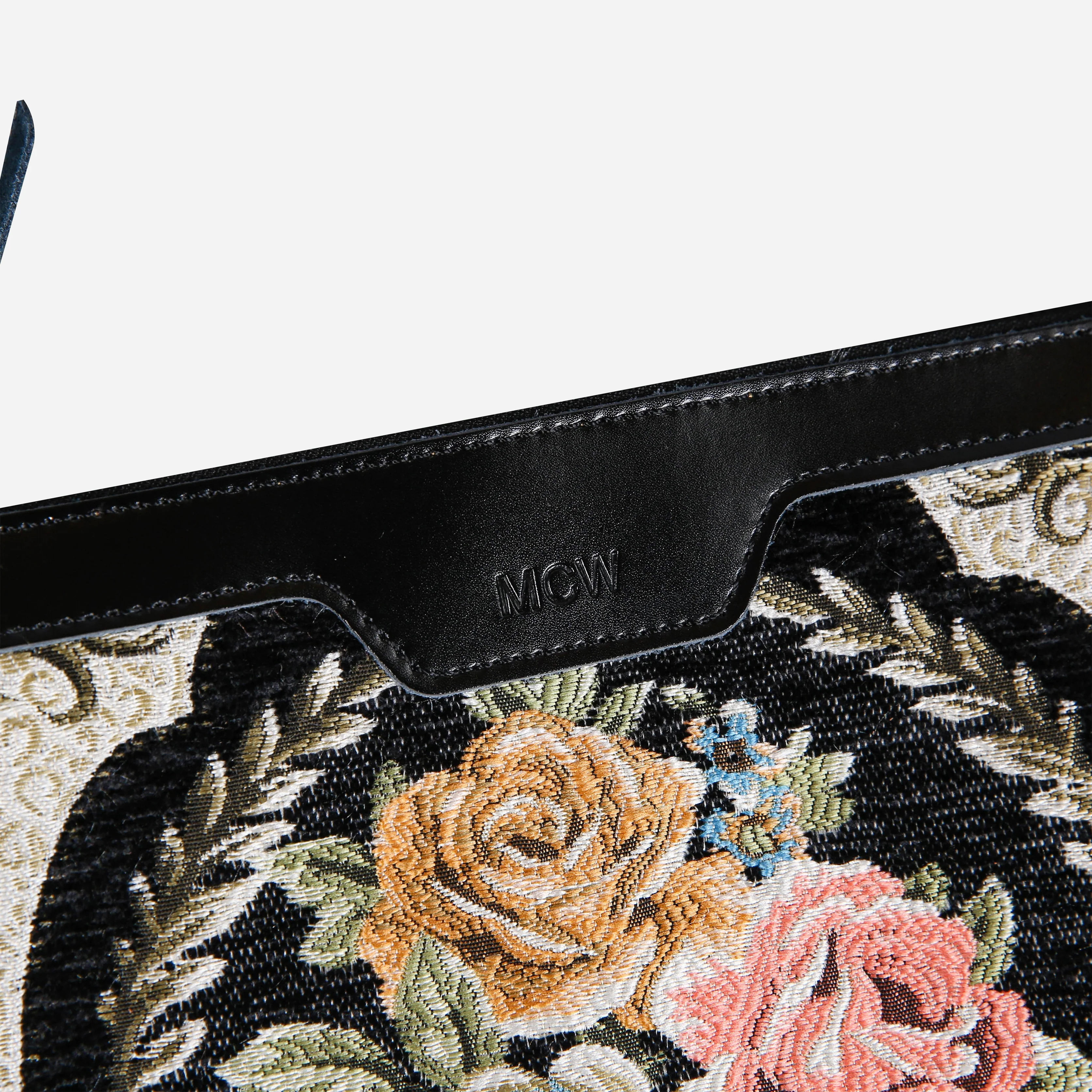 Eternal Elegance Black Wristlet Clutch - Image 4