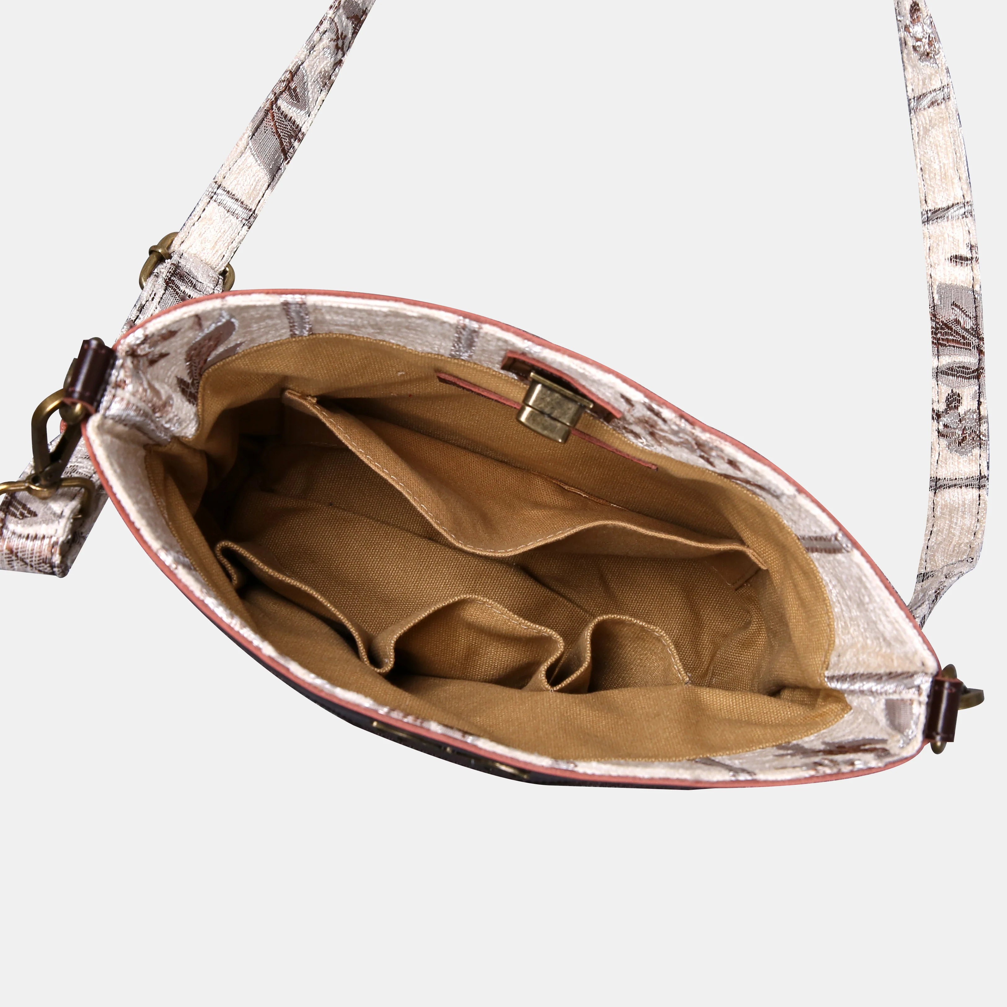 Victorian Stripes Cream Butterfly Crossbody Bag - Image 4