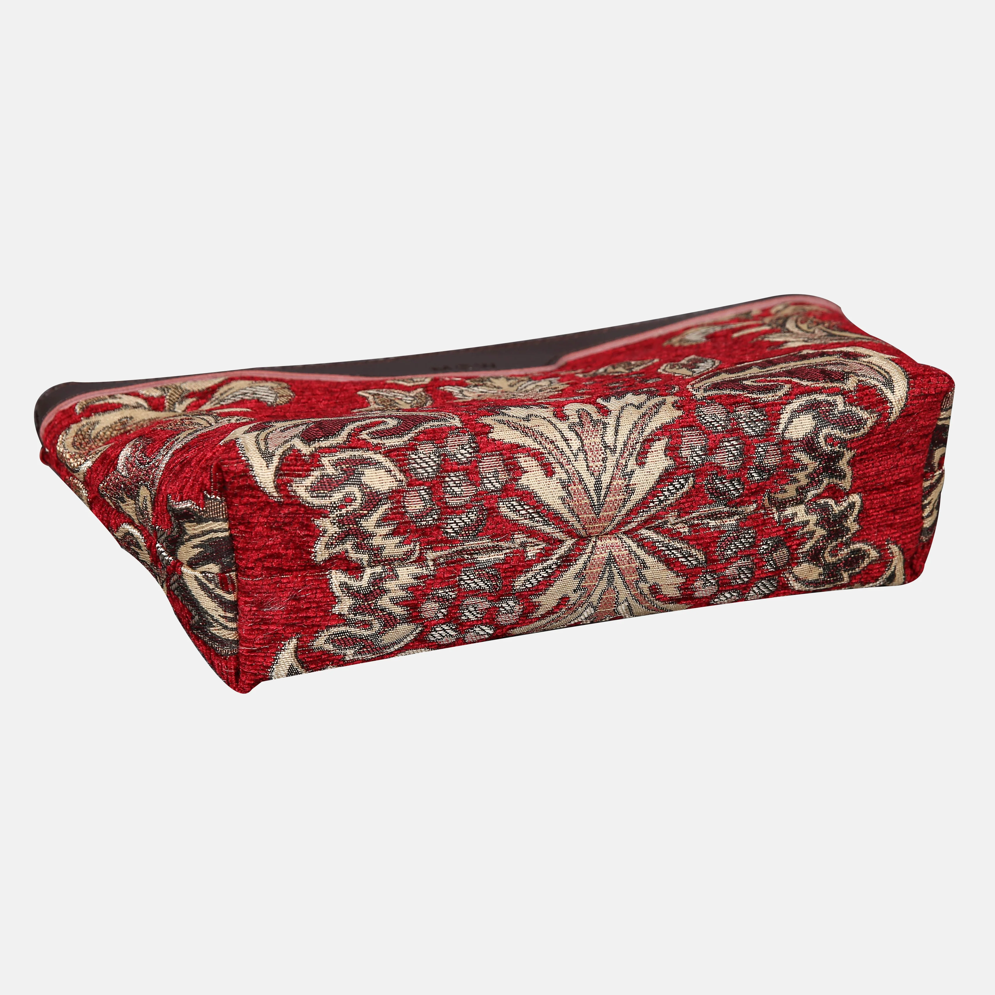 Victorian Blossom Red Carpet Makeup Bag - Image 3