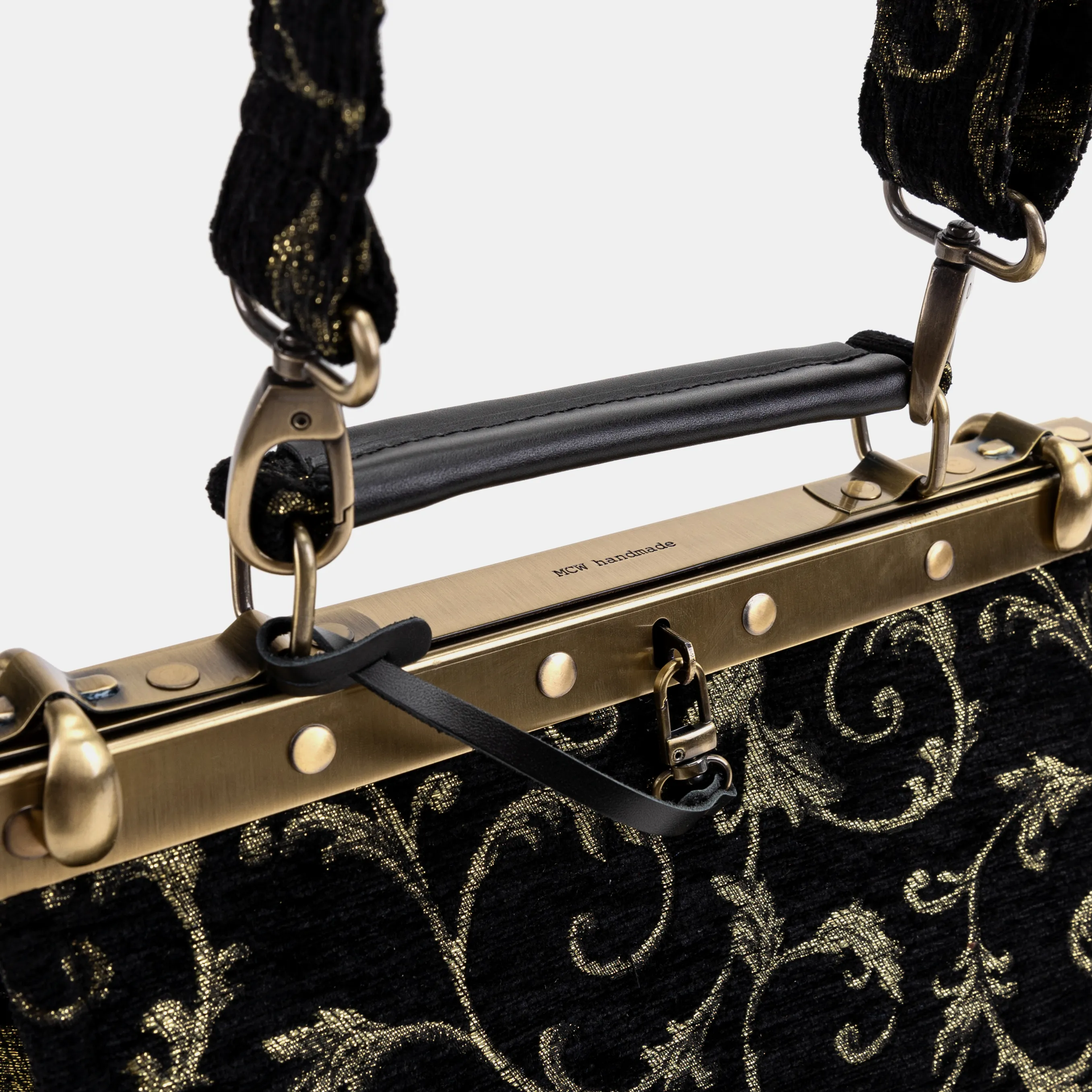 Vintage Scroll Black Green Cecile Carpet Purse Gladstone Bag - Image 6