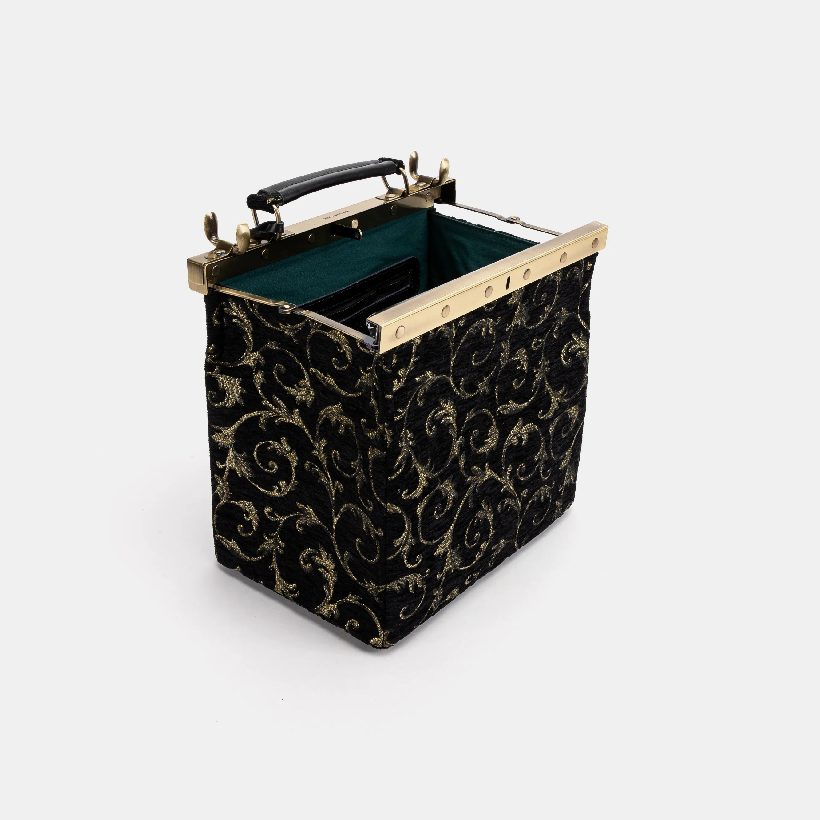 Vintage Scroll Black Green Cecile Carpet Purse Gladstone Bag - Image 9