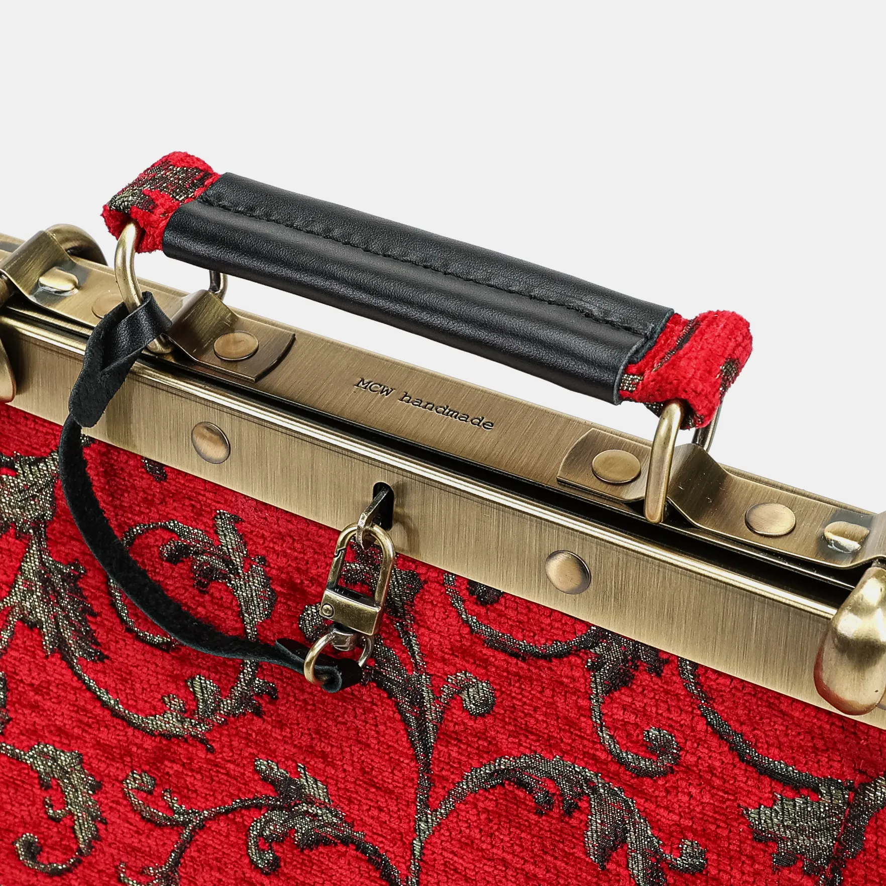Vintage Scroll Red Helena Carpet Backpack Gladstone Bag - Image 7